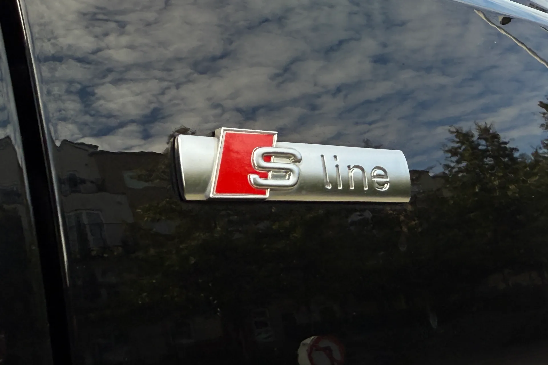 Audi Q3 thumbnail image number 41