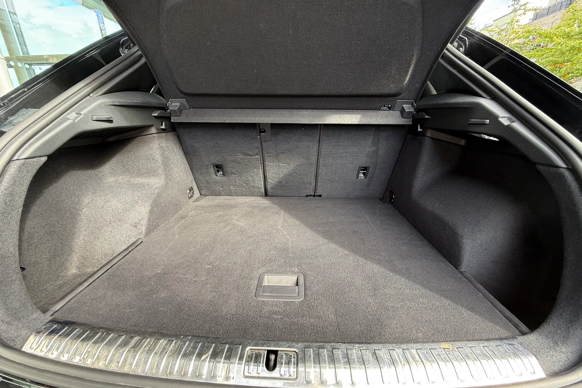 Audi Q3 thumbnail image number 52