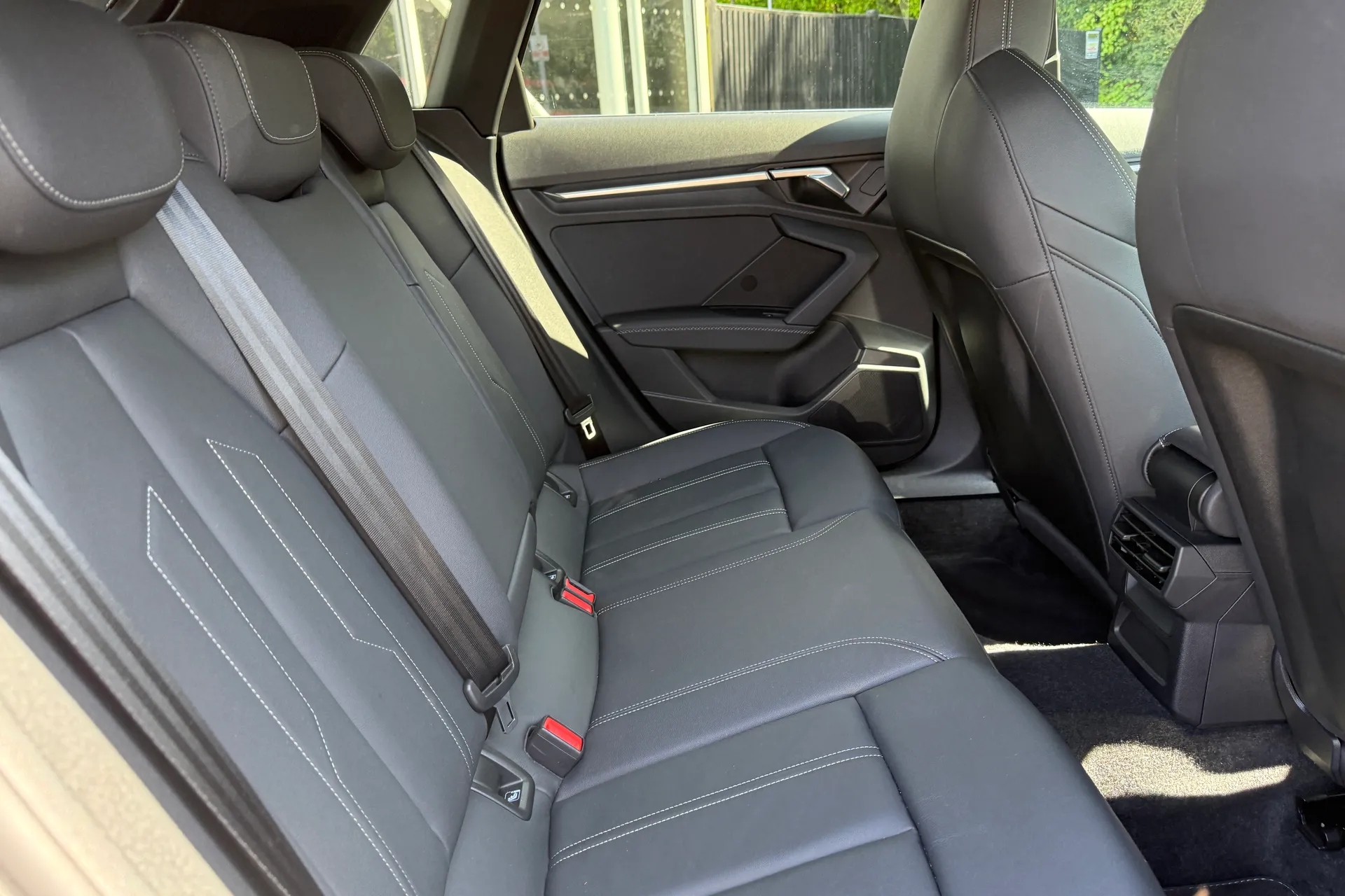 Audi A3 thumbnail image number 34