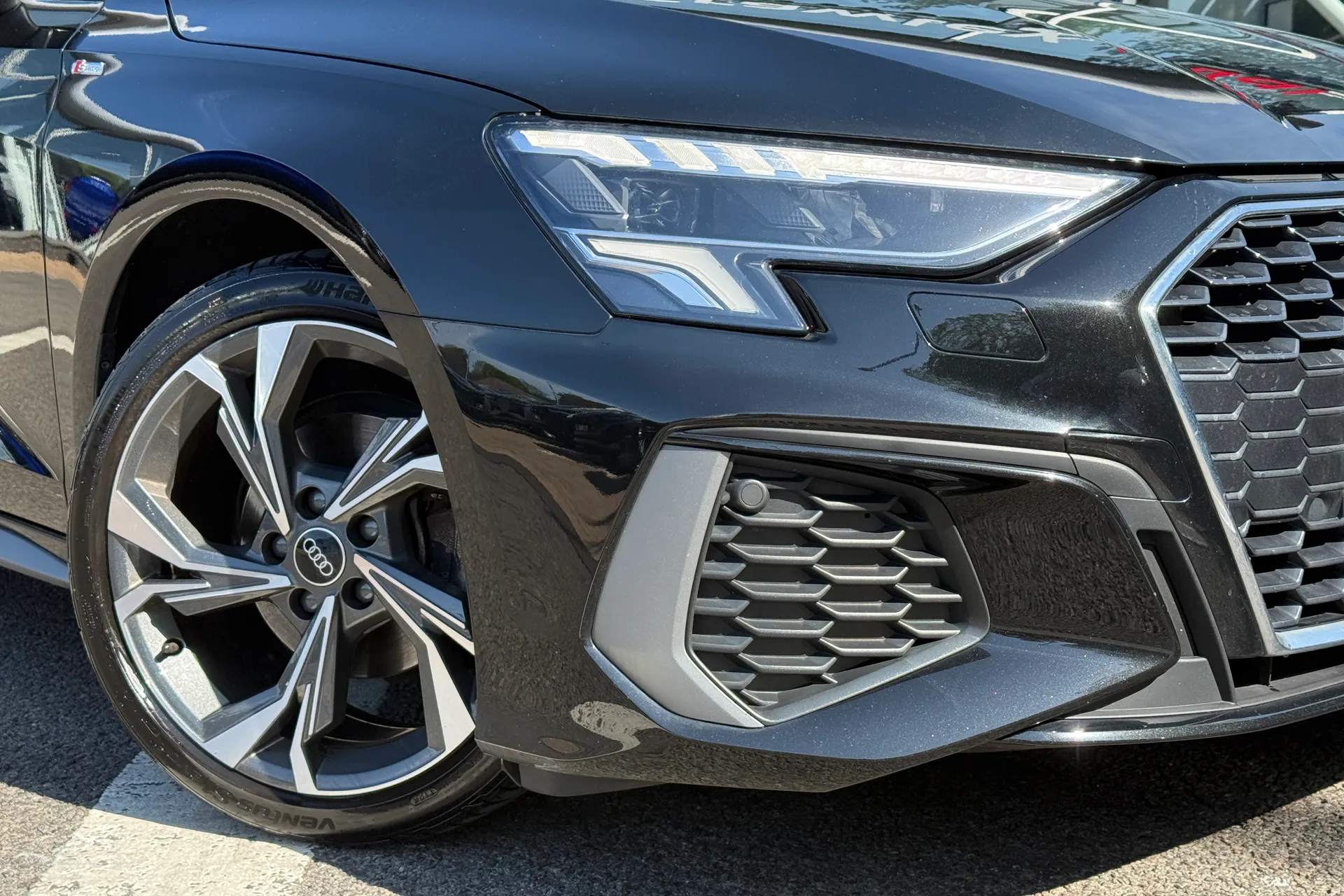 Audi A3 thumbnail image number 11