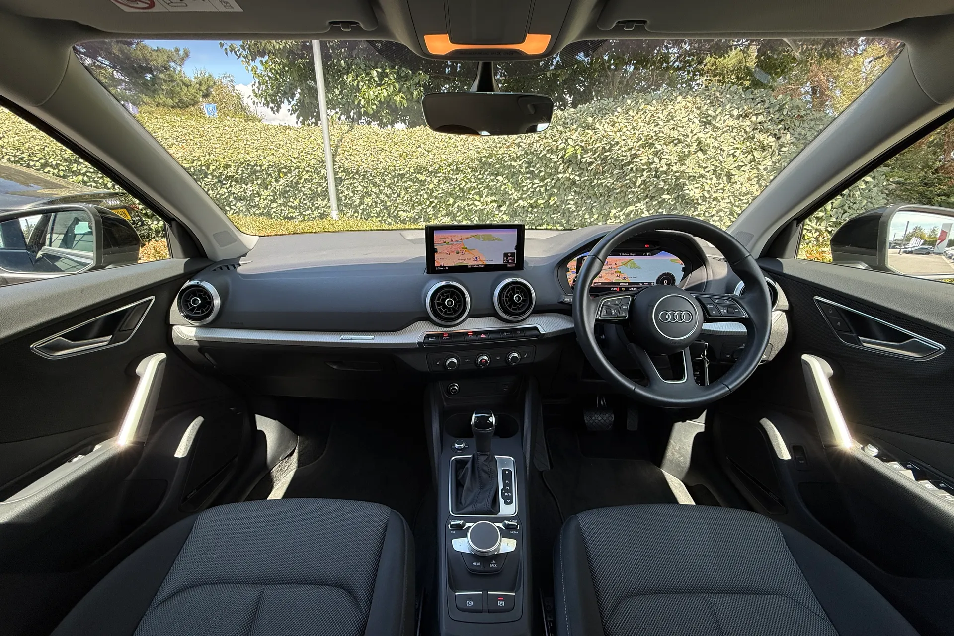 Audi Q2 thumbnail image number 5