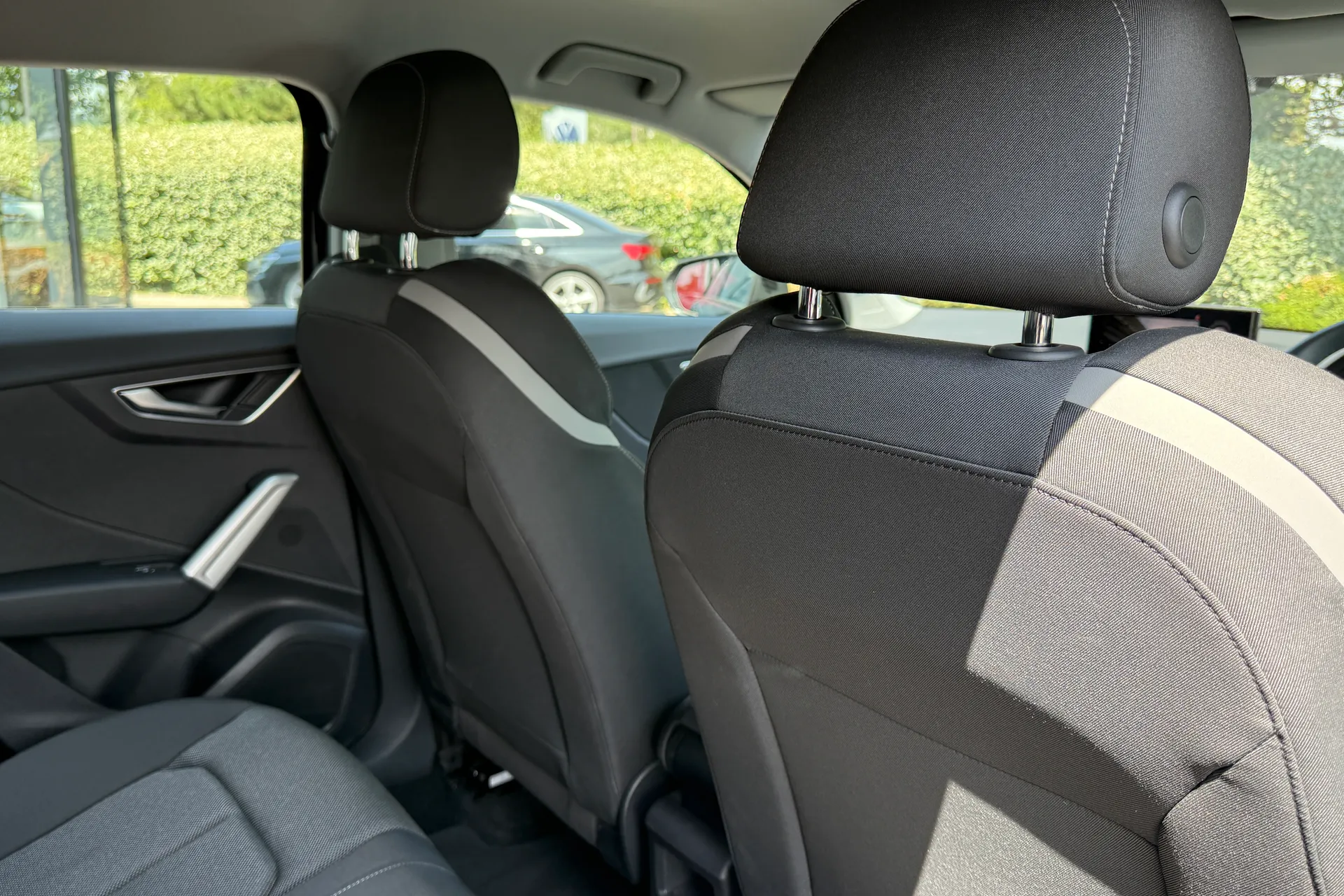 Audi Q2 thumbnail image number 41