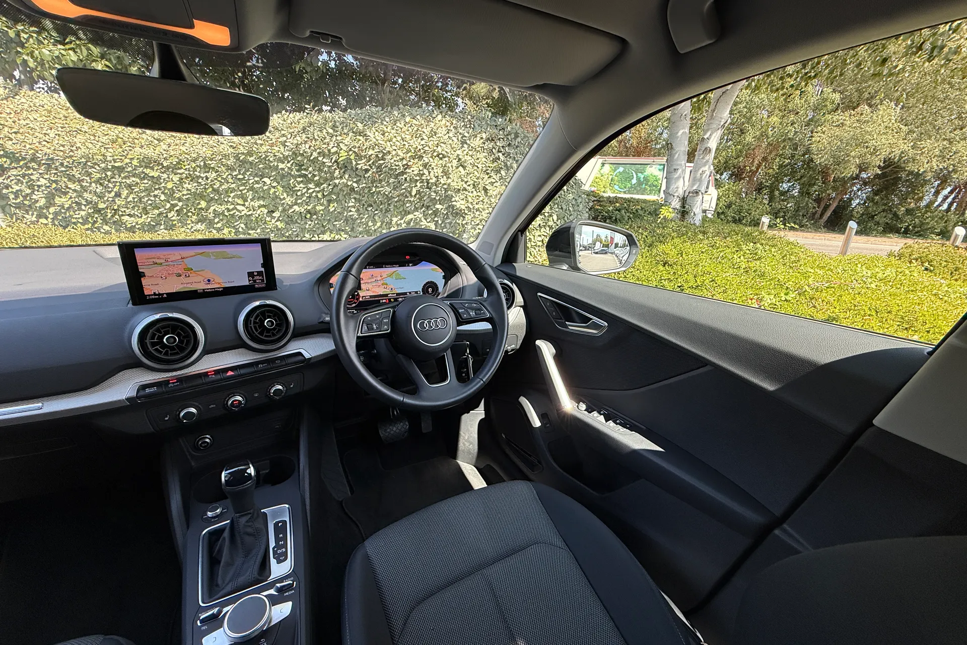 Audi Q2 thumbnail image number 51