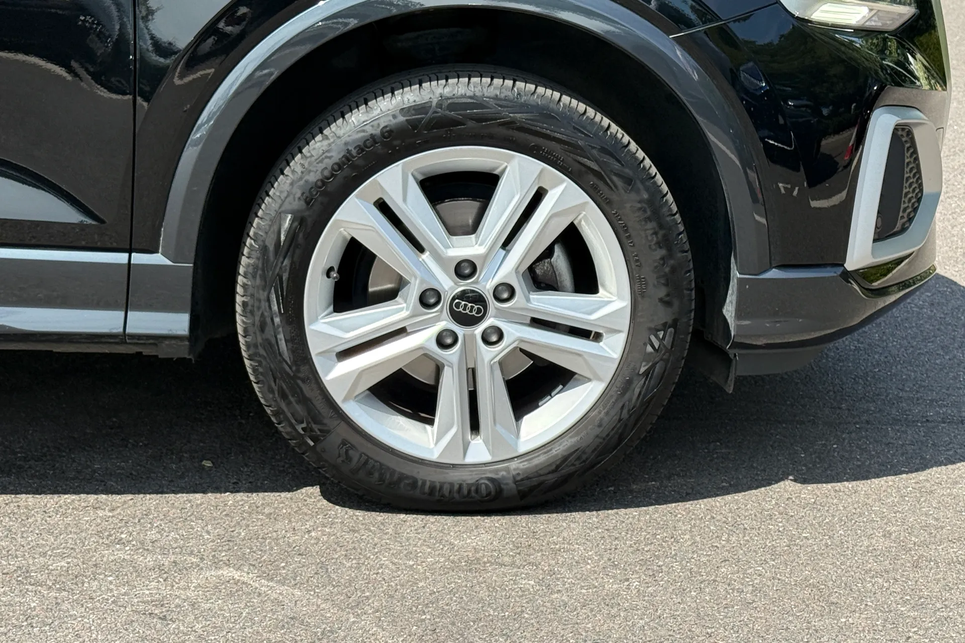 Audi Q2 thumbnail image number 20