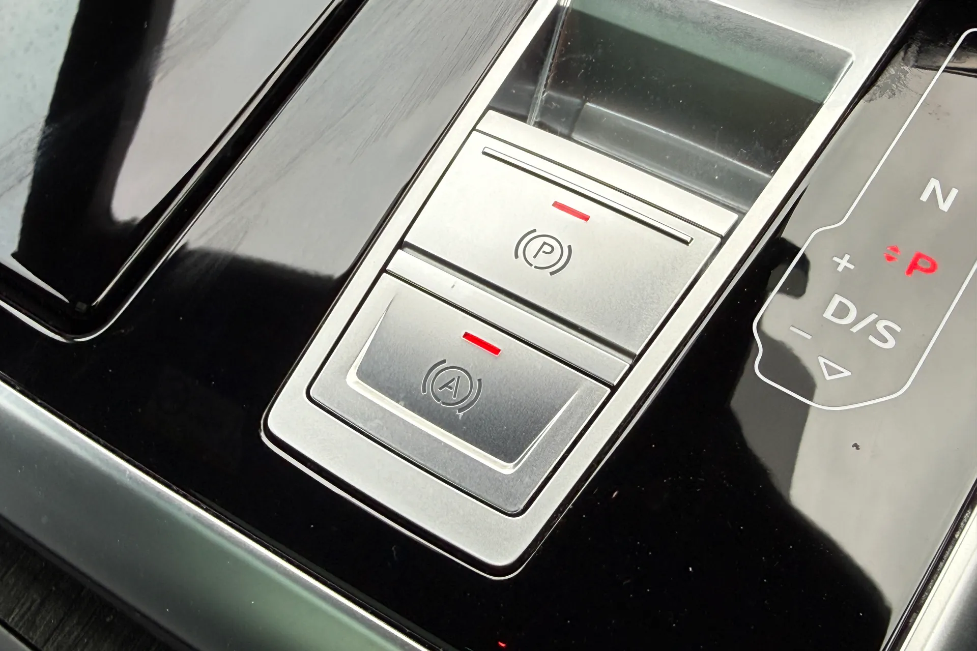 Audi Q8 thumbnail image number 47