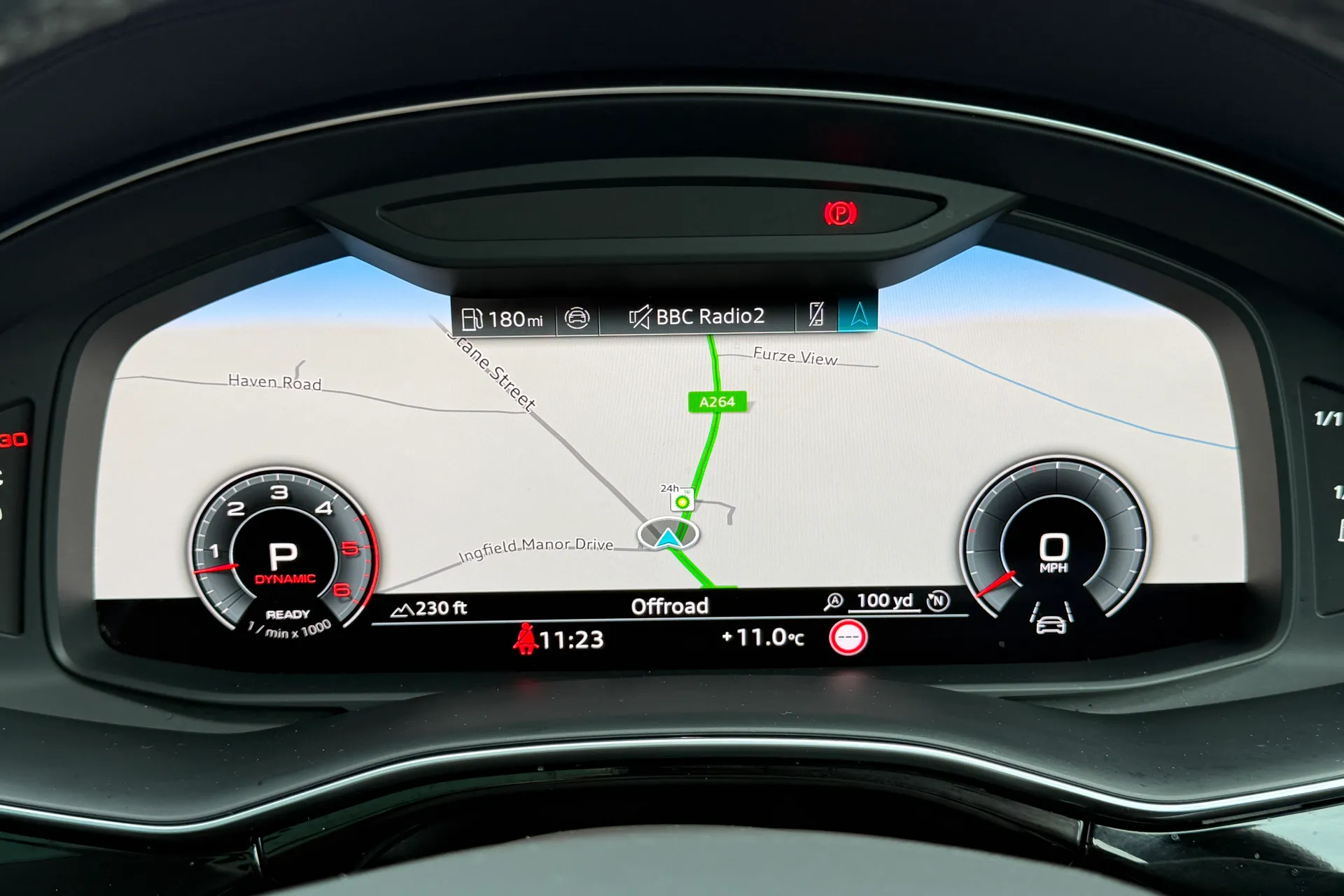 Audi Q8 thumbnail image number 17