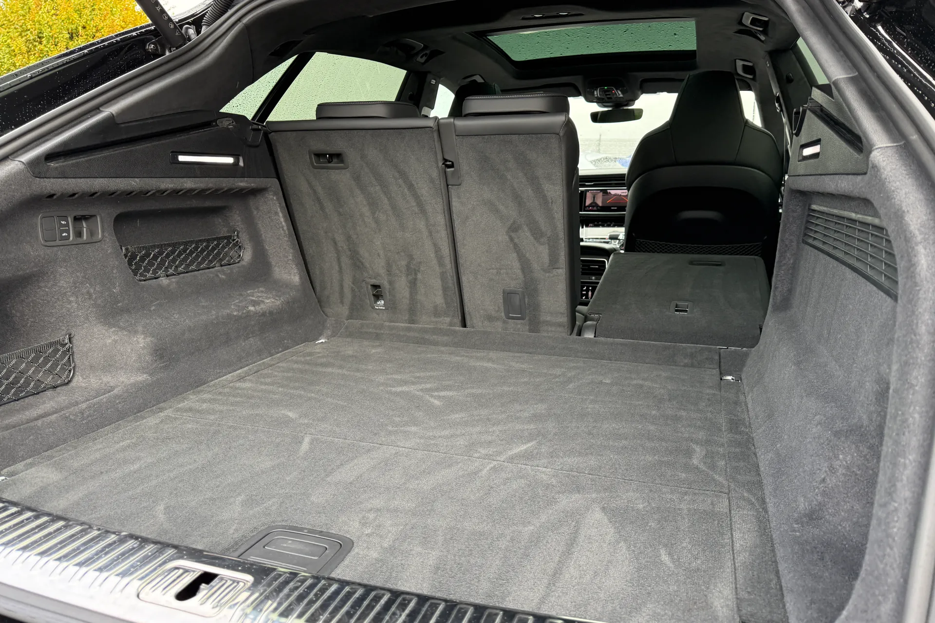 Audi Q8 thumbnail image number 42