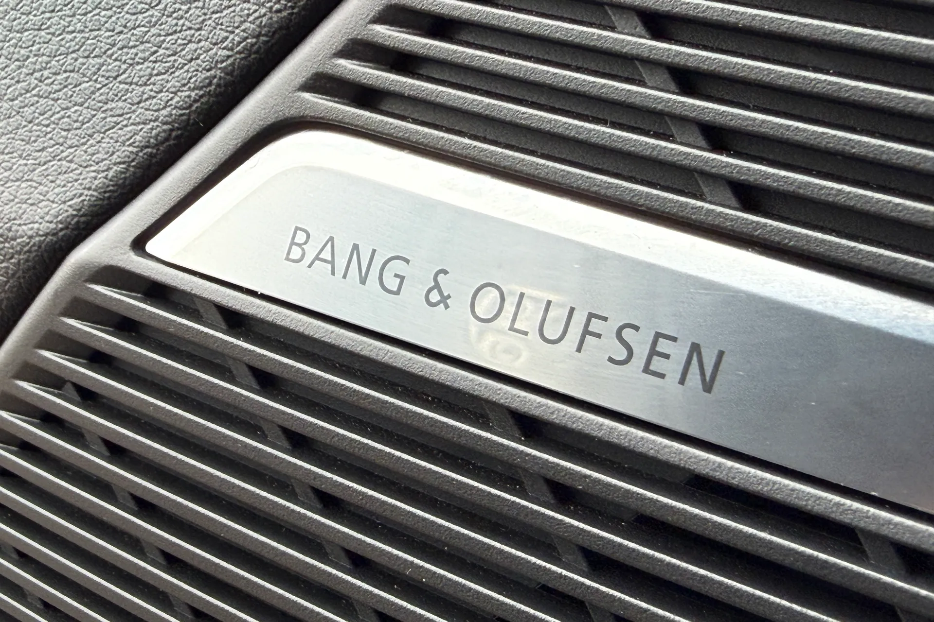 Audi Q8 thumbnail image number 21