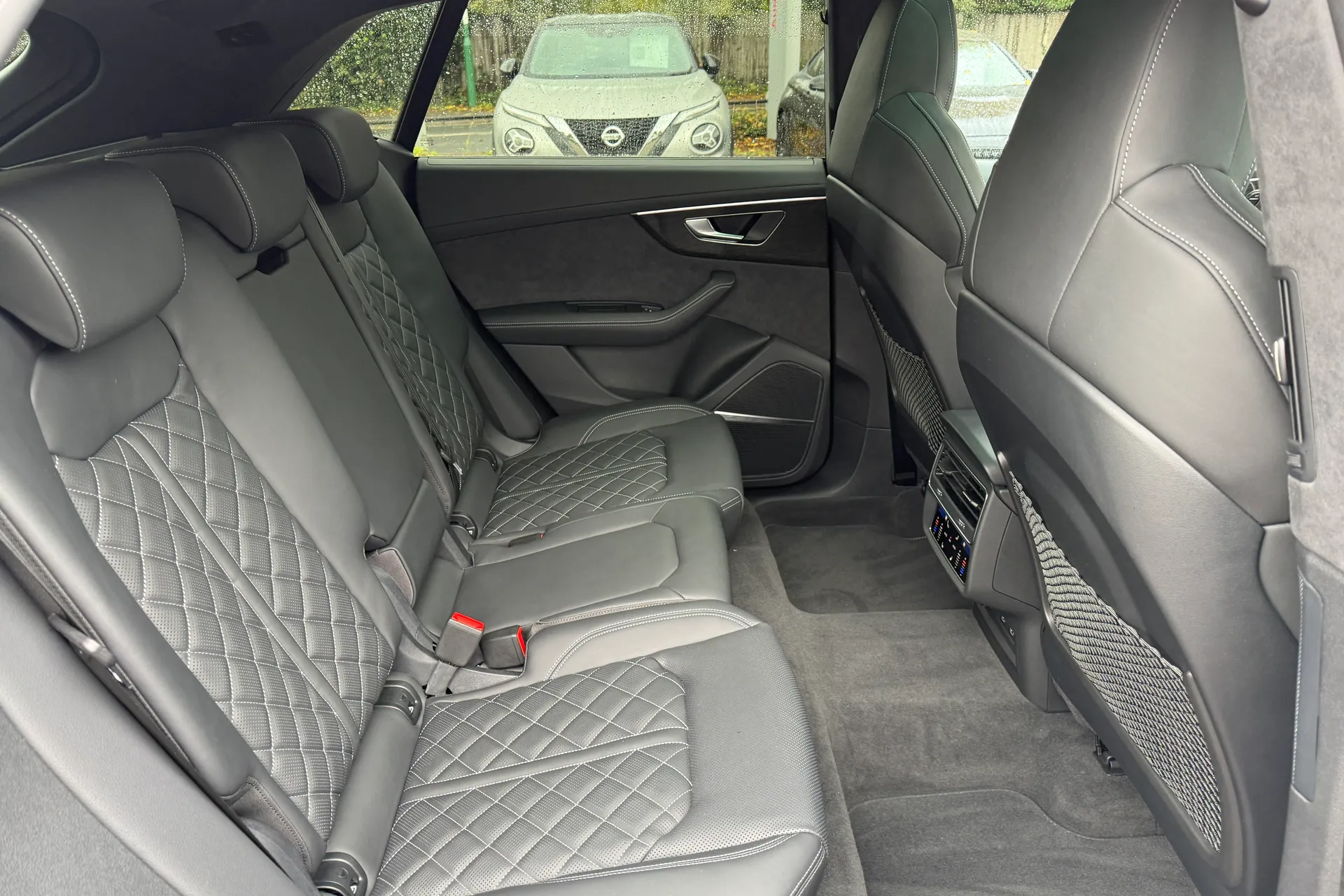 Audi Q8 thumbnail image number 50