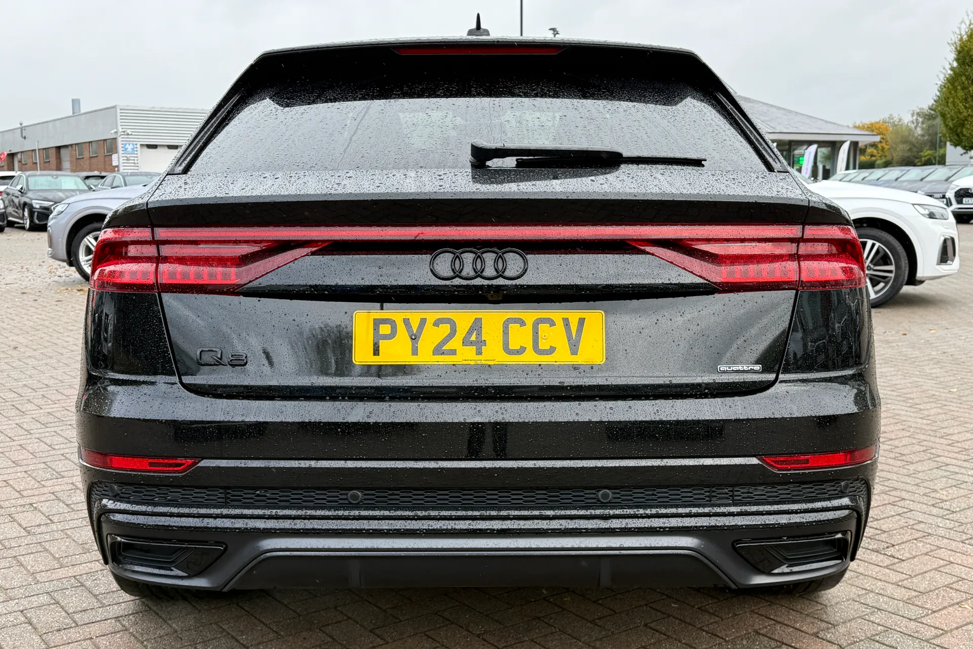 Audi Q8 thumbnail image number 37