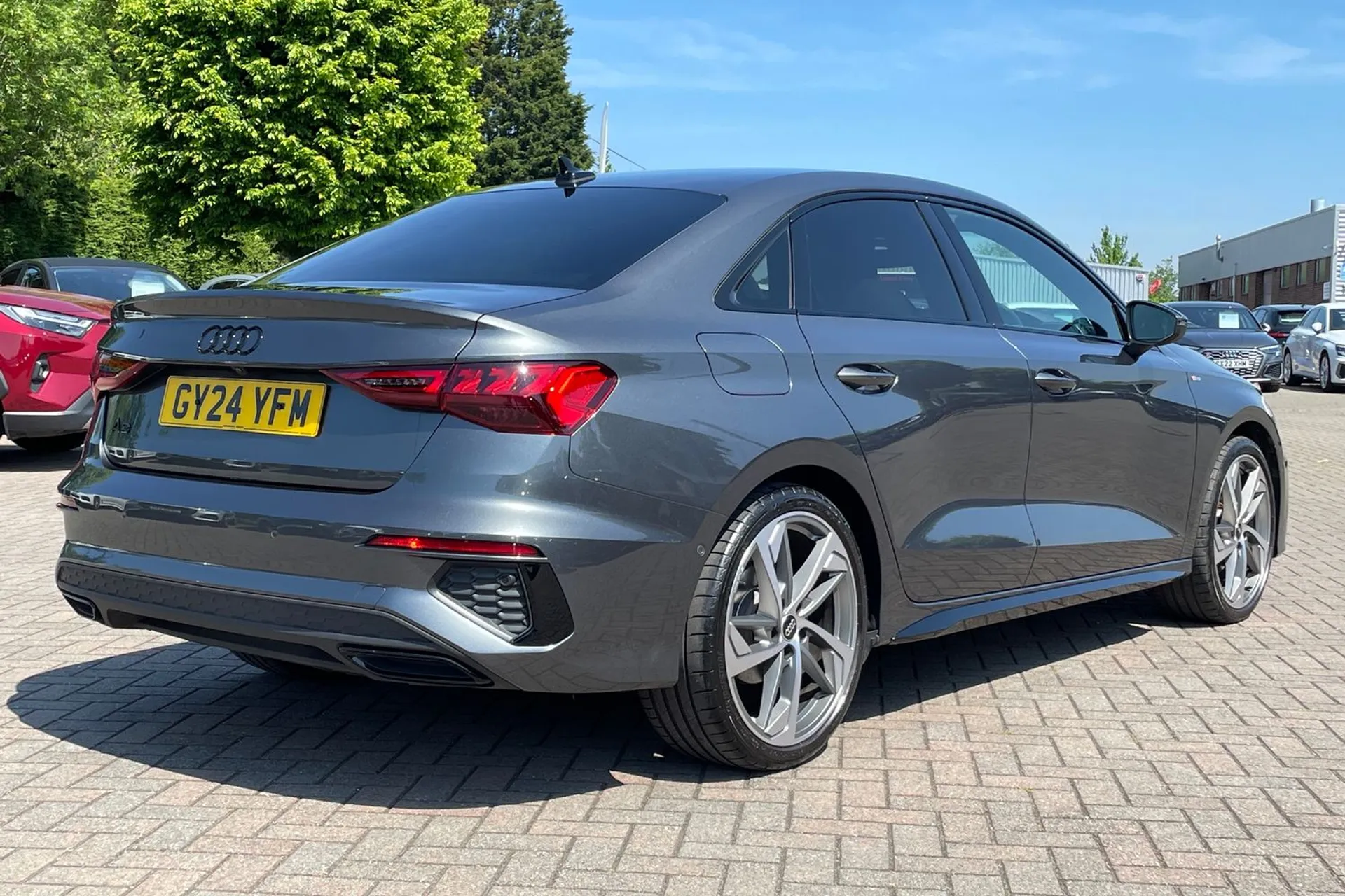 Audi A3 thumbnail image number 4