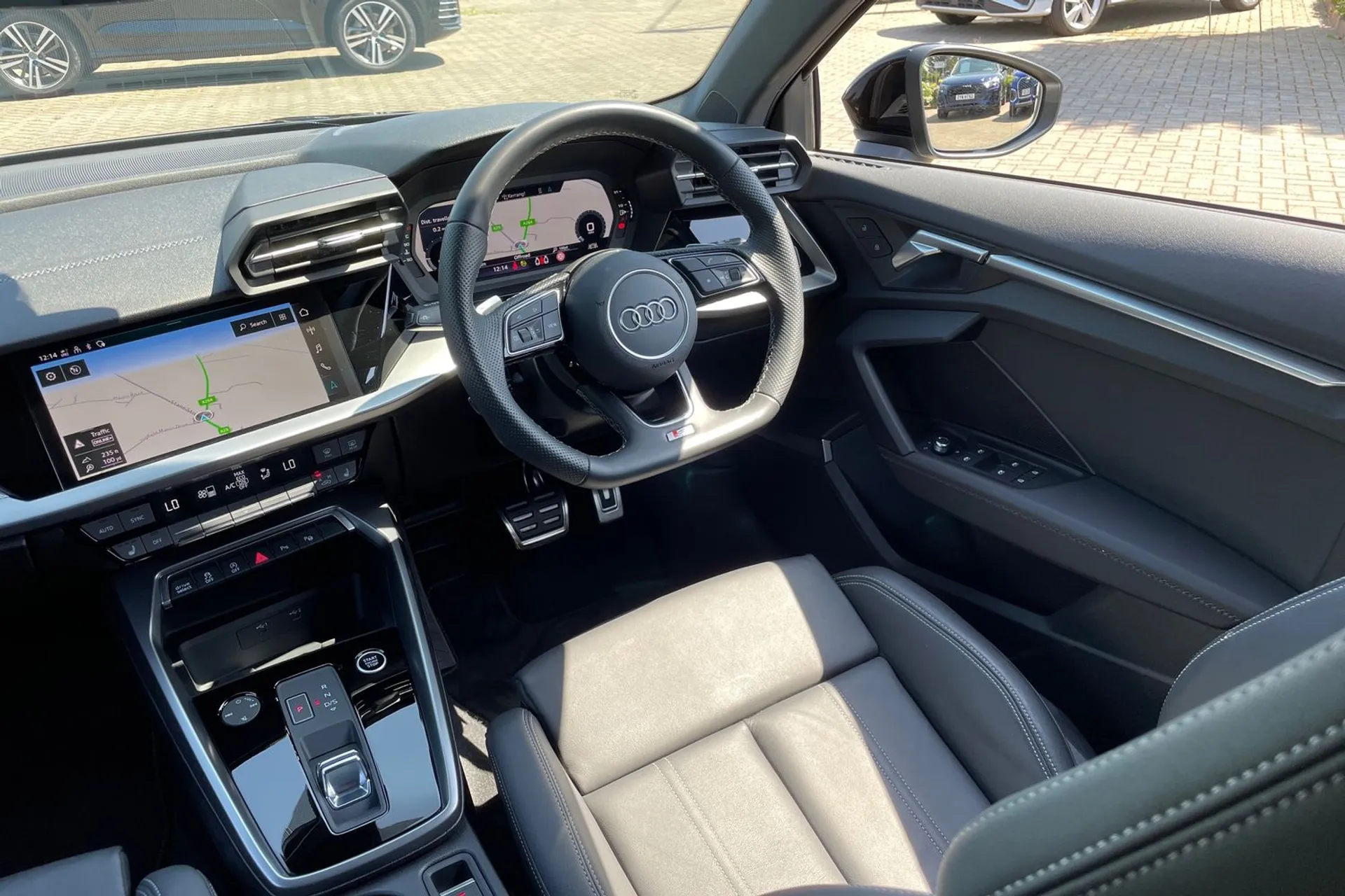 Audi A3 thumbnail image number 38