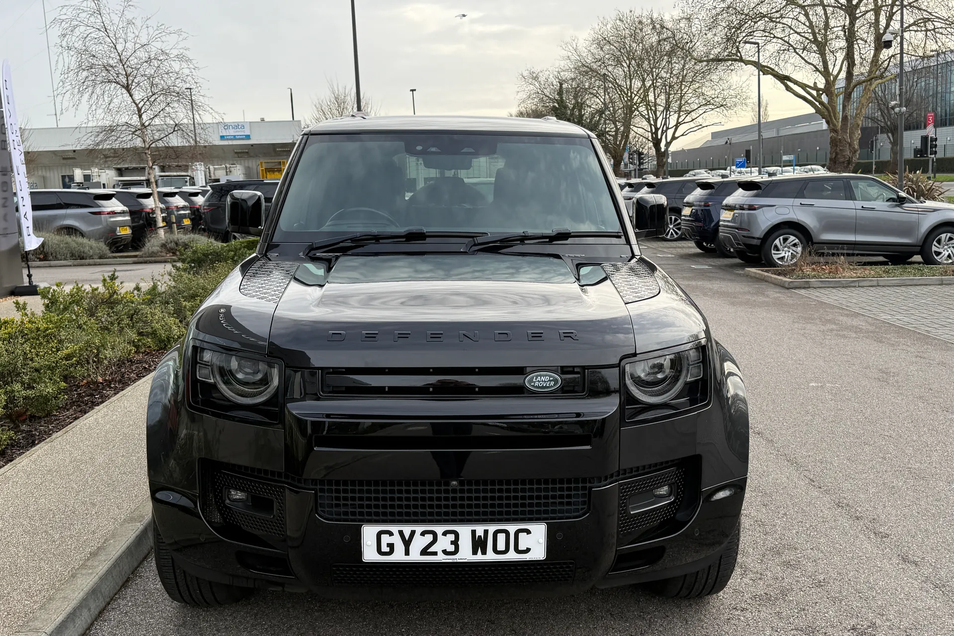 LAND ROVER DEFENDER thumbnail image number 13