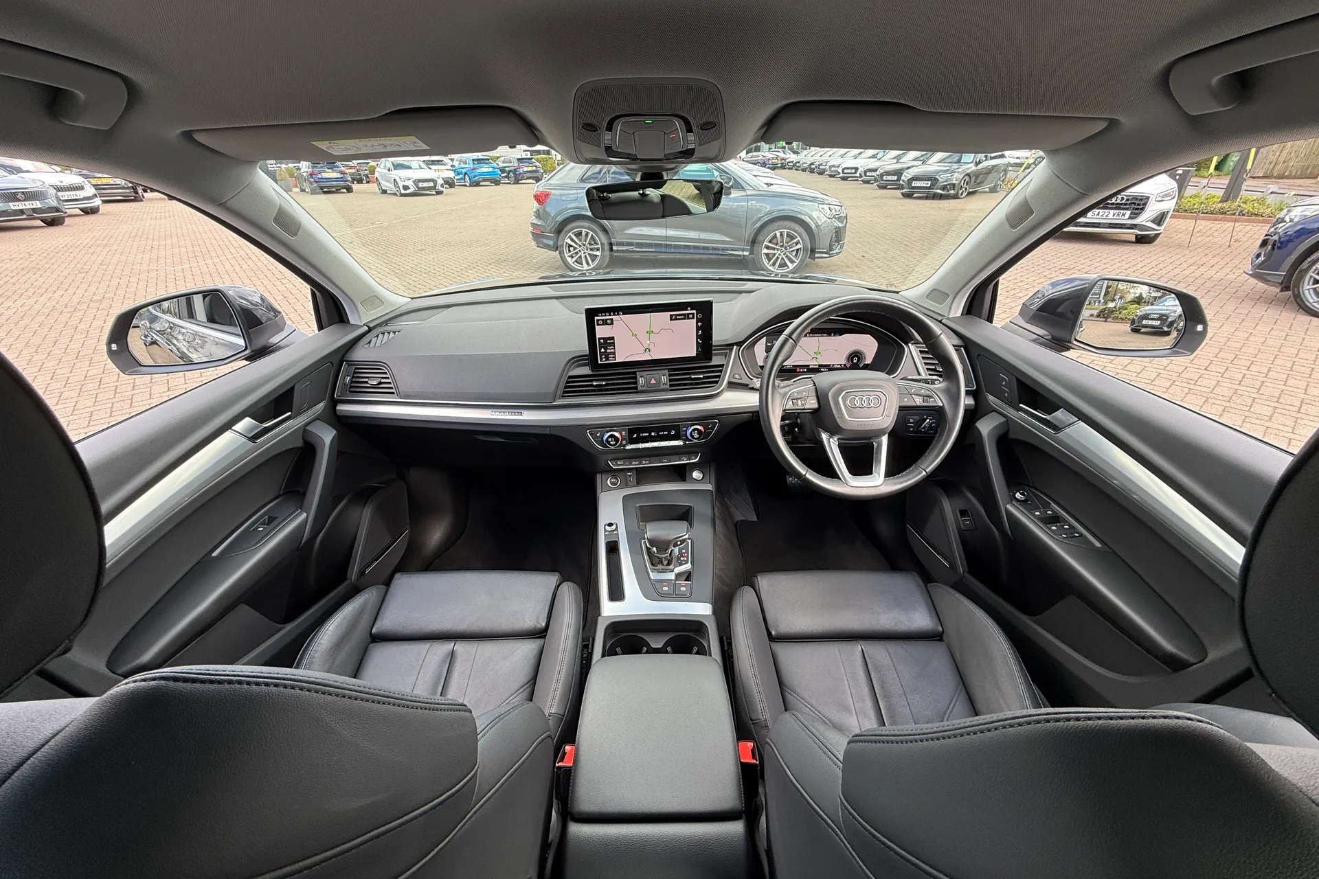 Audi Q5 thumbnail image number 3