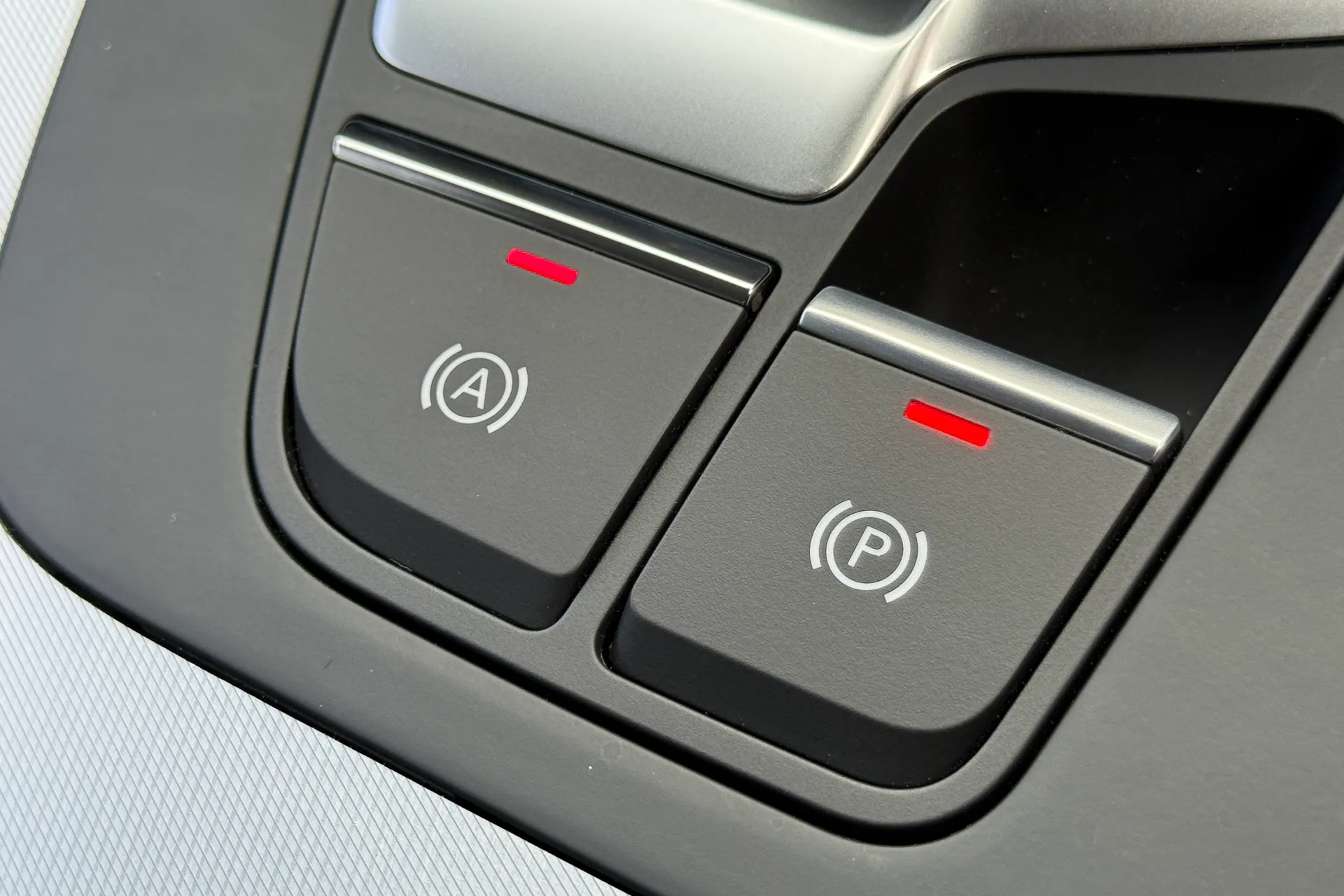 Audi Q5 thumbnail image number 40