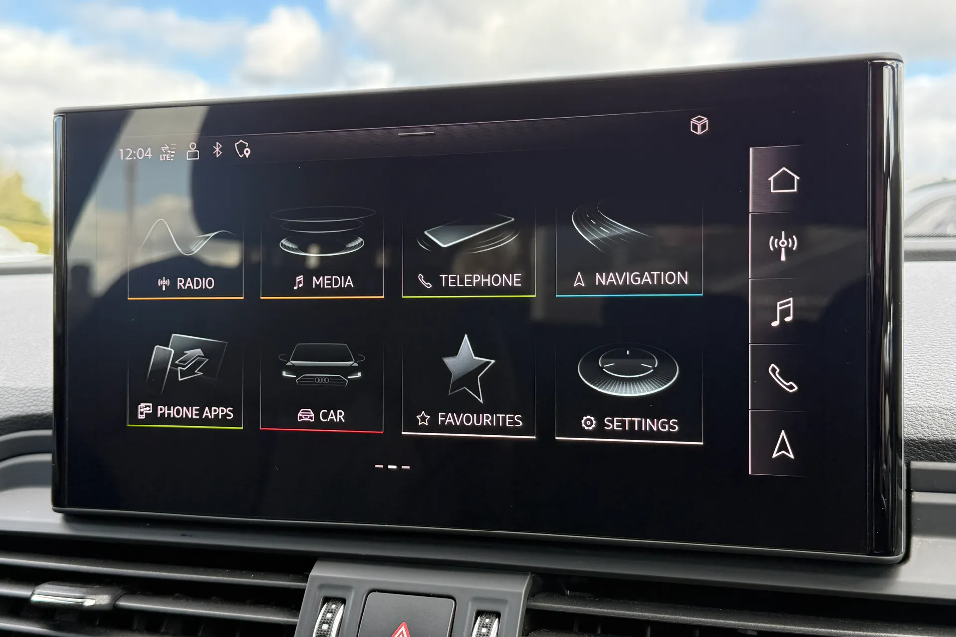 Audi Q5 thumbnail image number 13