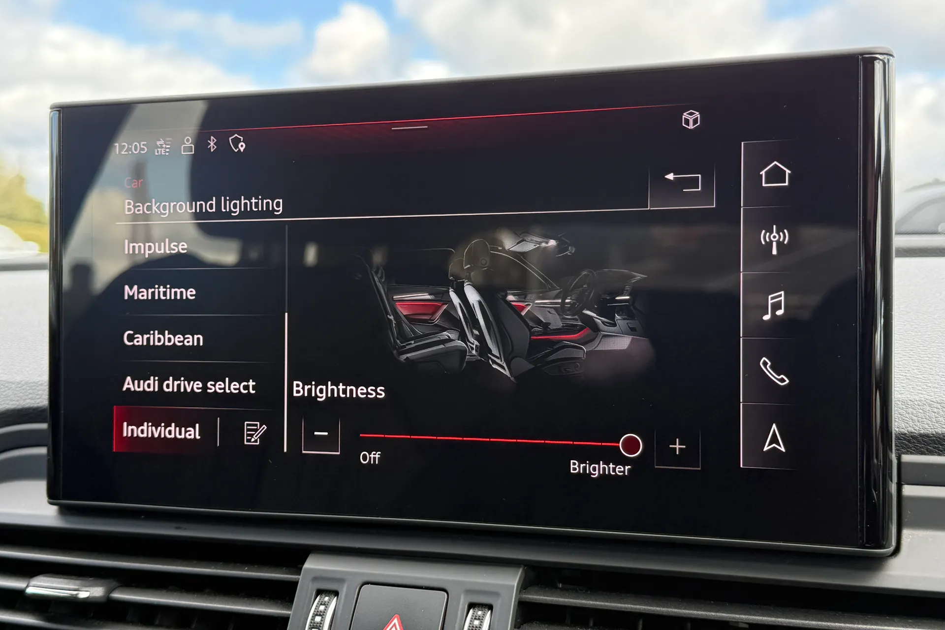 Audi Q5 thumbnail image number 11