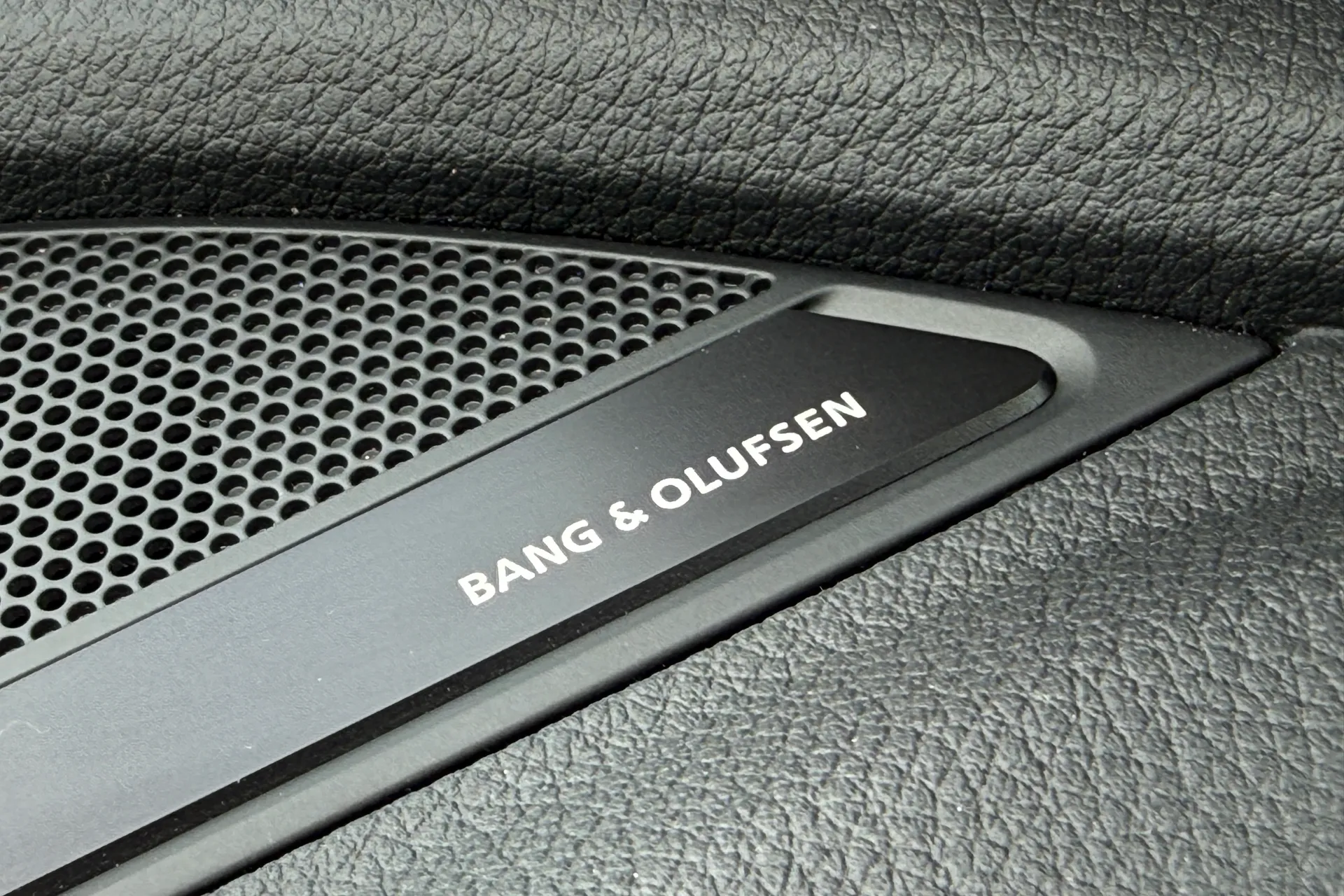 Audi Q5 thumbnail image number 16