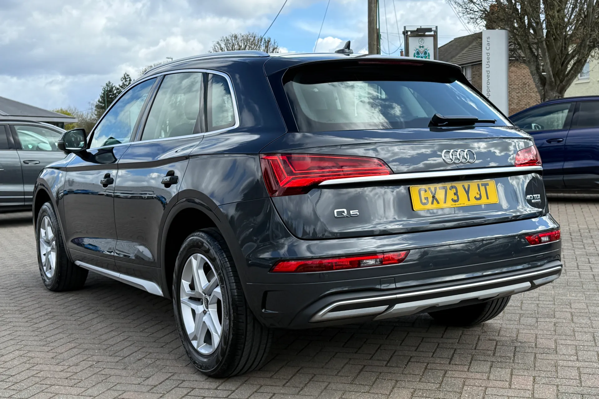Audi Q5 thumbnail image number 33
