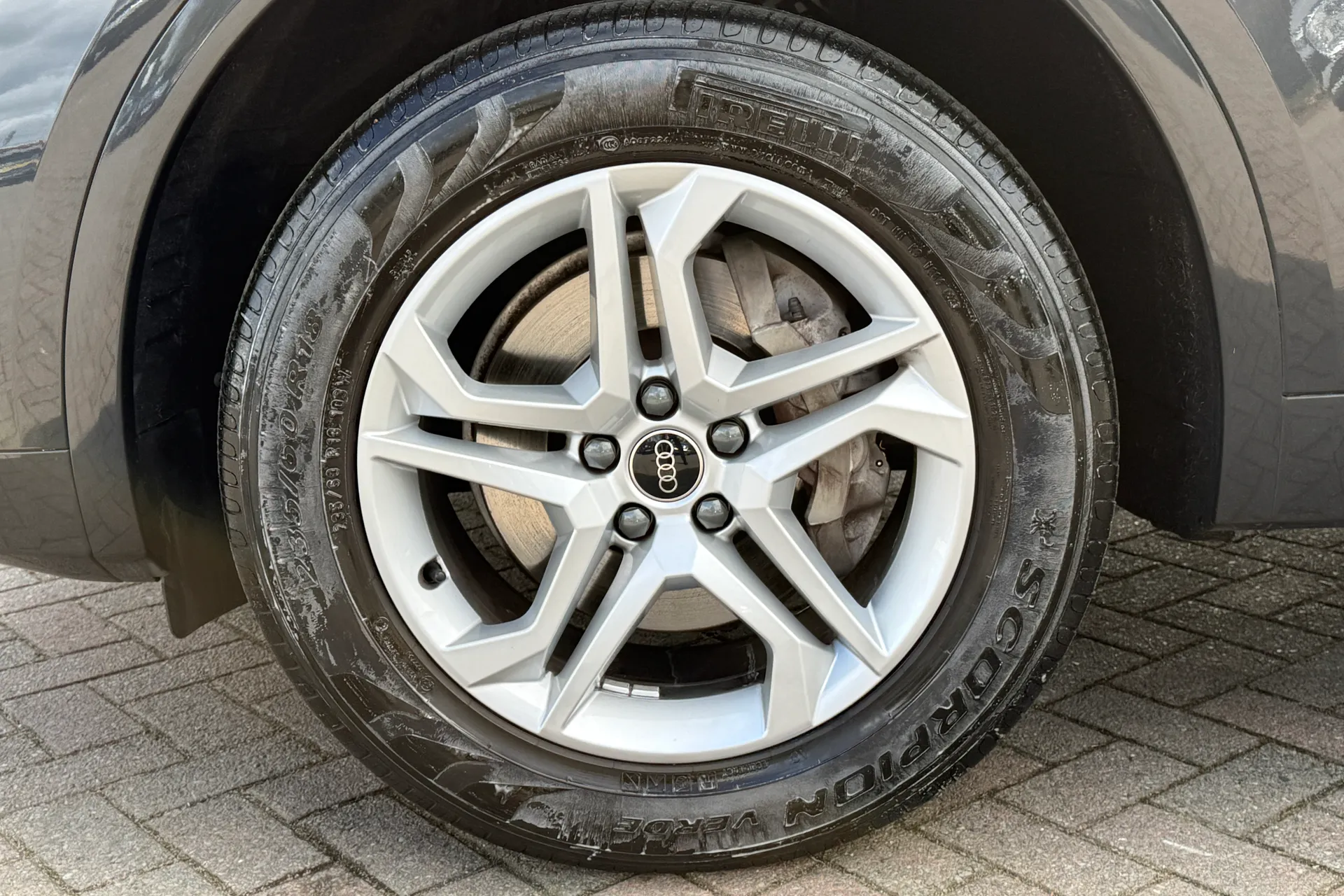 Audi Q5 thumbnail image number 48