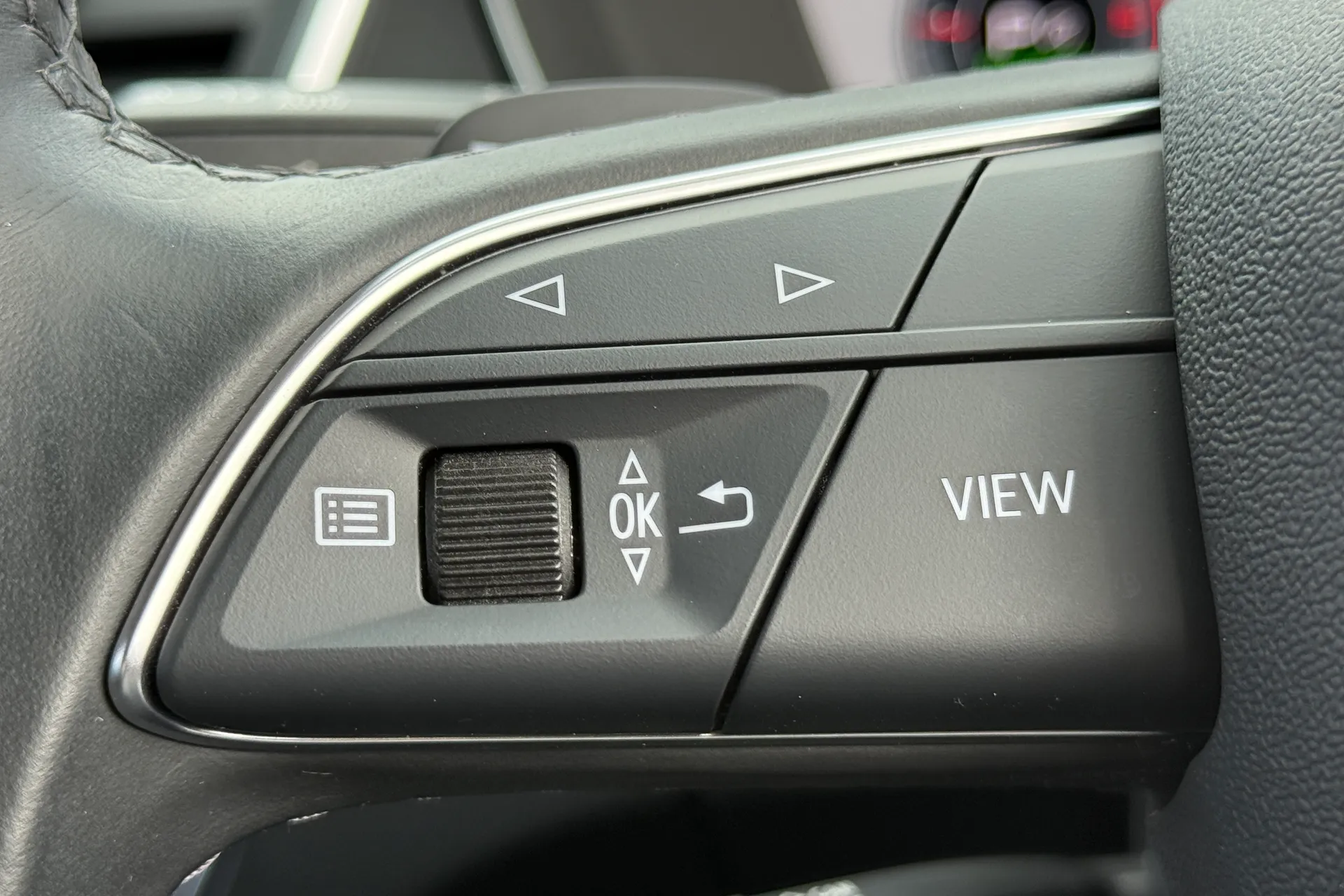 Audi Q5 thumbnail image number 20