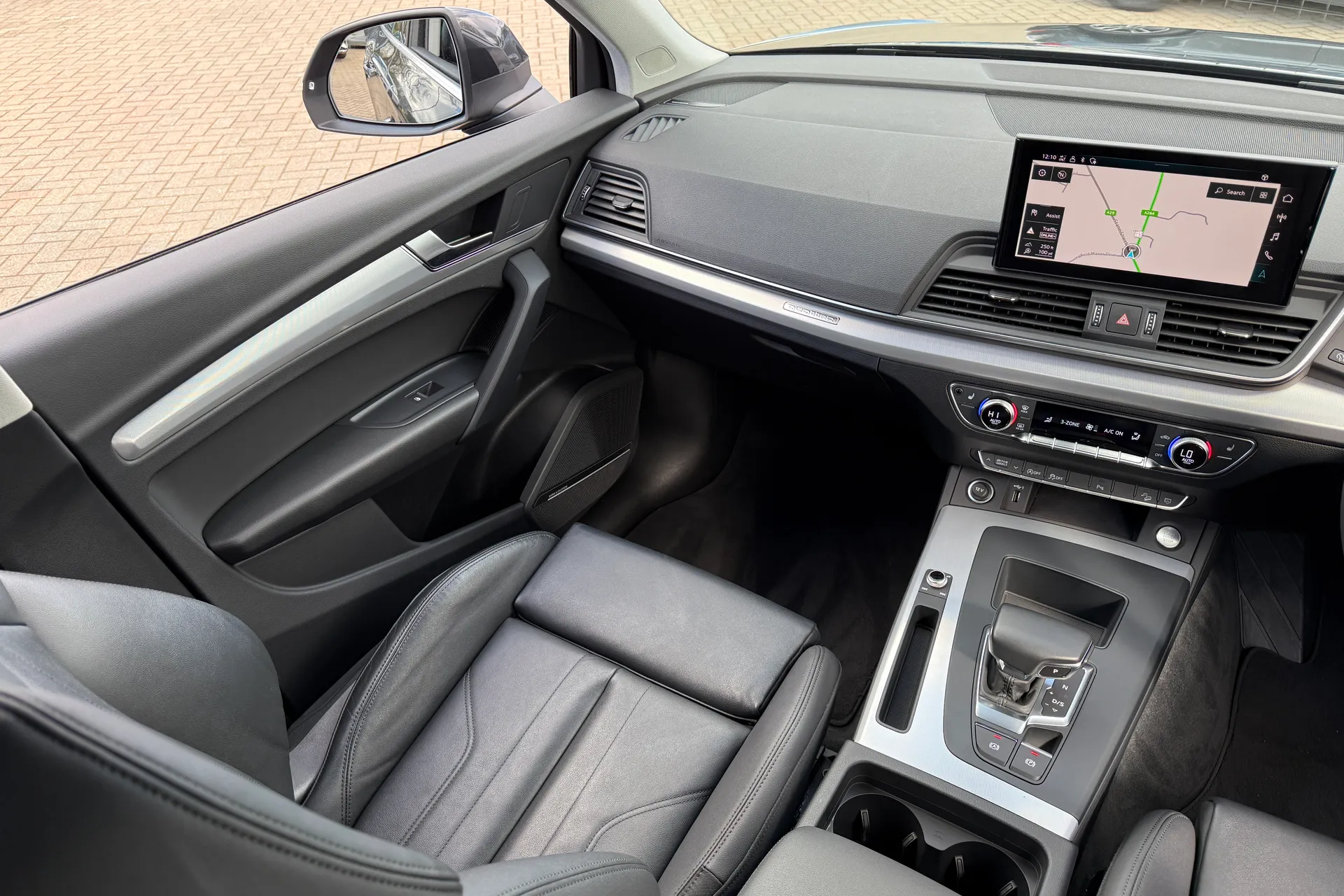 Audi Q5 thumbnail image number 38