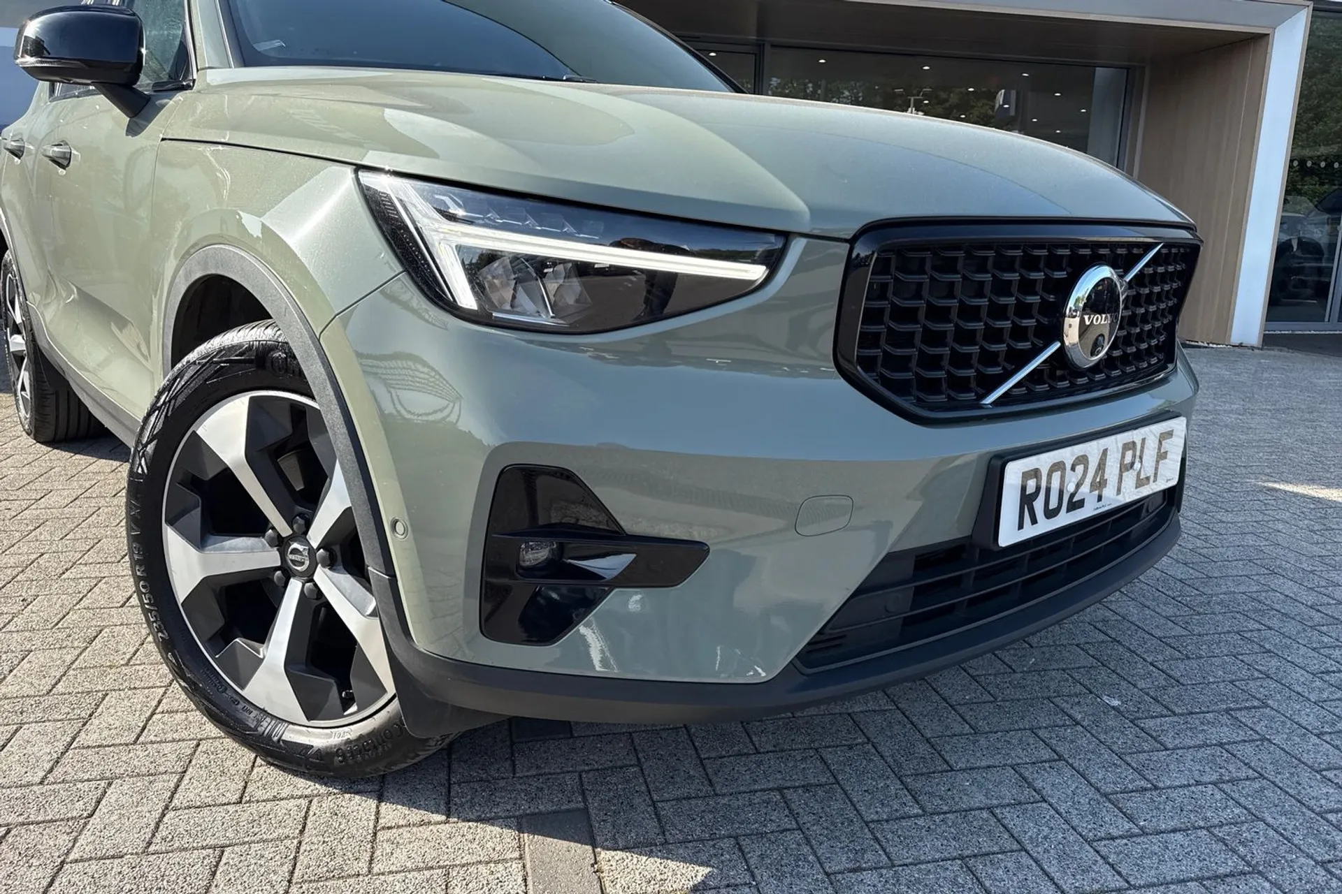 Volvo XC40 thumbnail image number 7