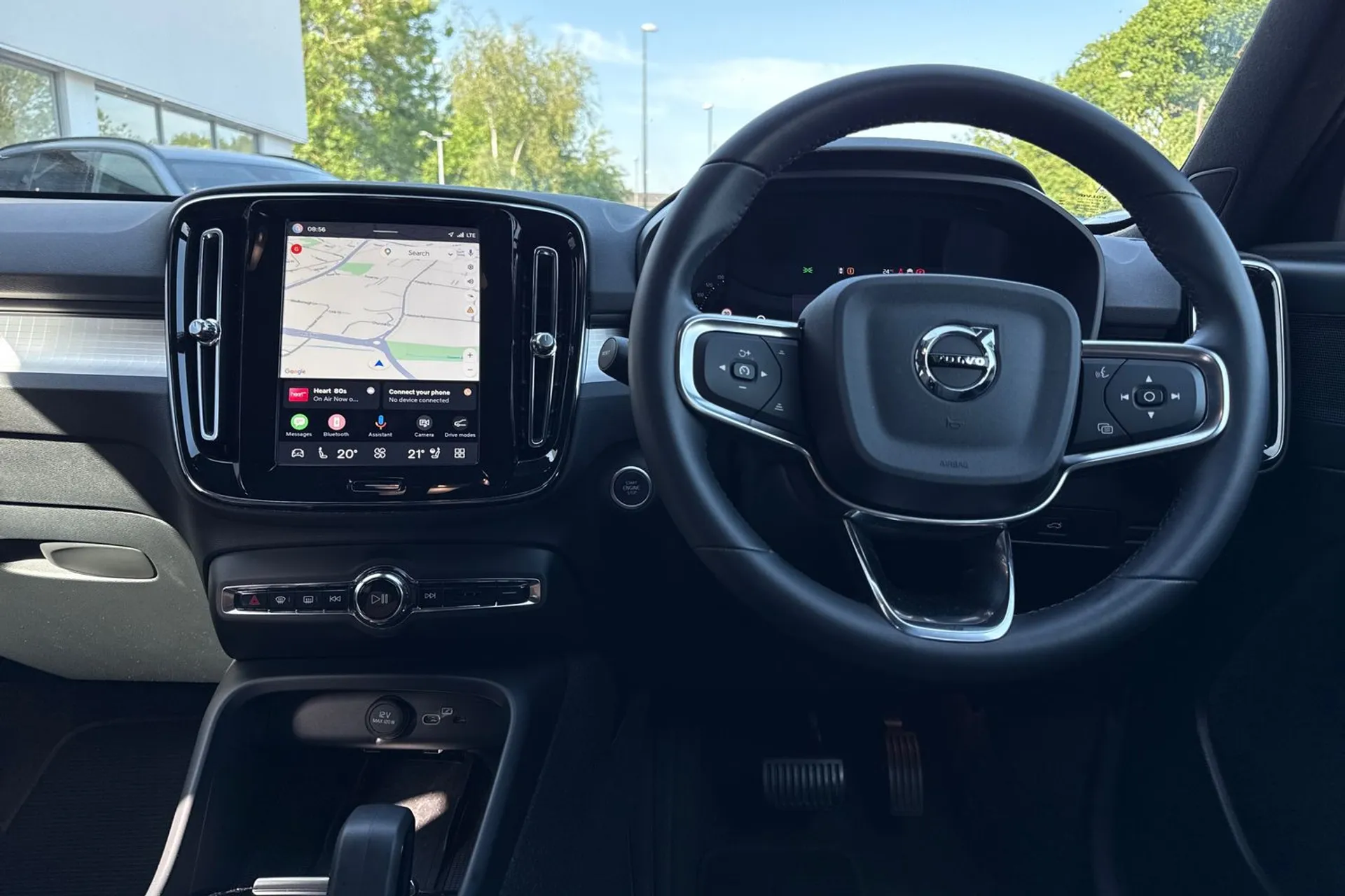 Volvo XC40 thumbnail image number 34