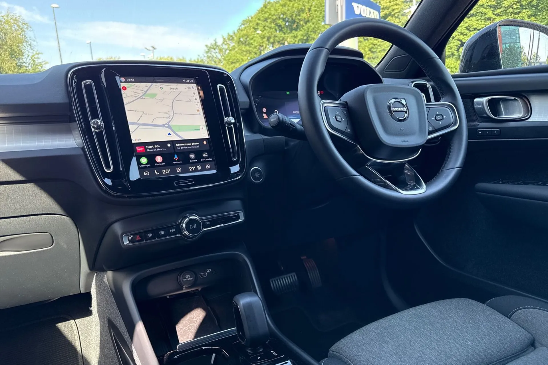 Volvo XC40 thumbnail image number 35