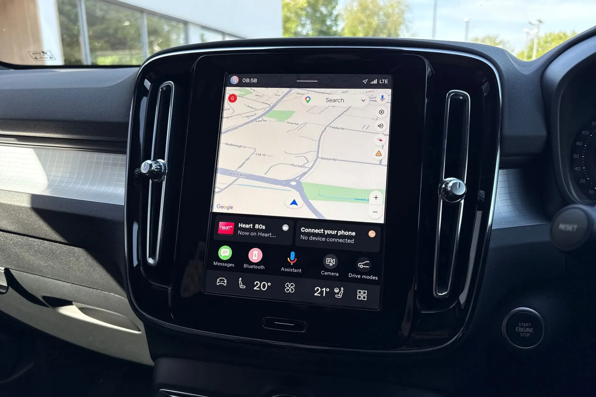 Volvo XC40 thumbnail image number 5