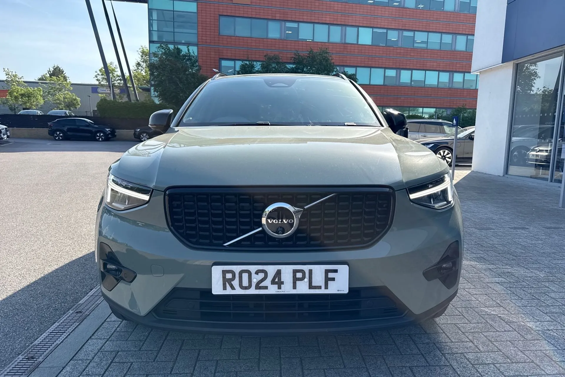 Volvo XC40 thumbnail image number 13