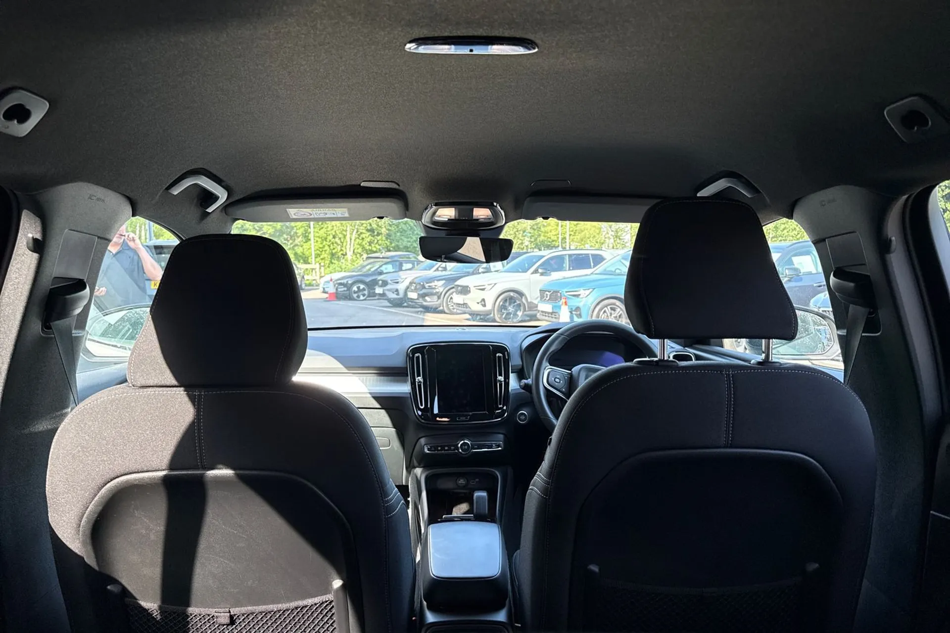 Volvo XC40 thumbnail image number 22