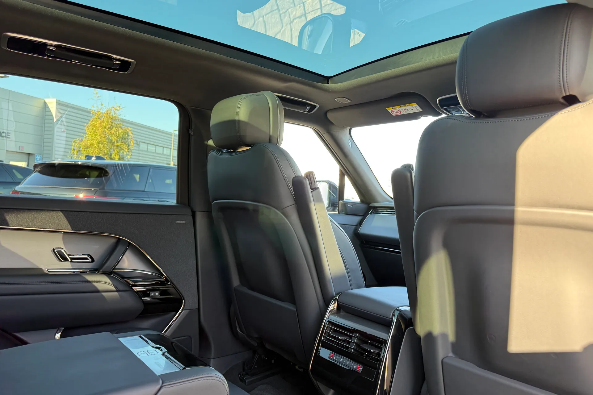 LAND ROVER RANGE ROVER SPORT thumbnail image number 31