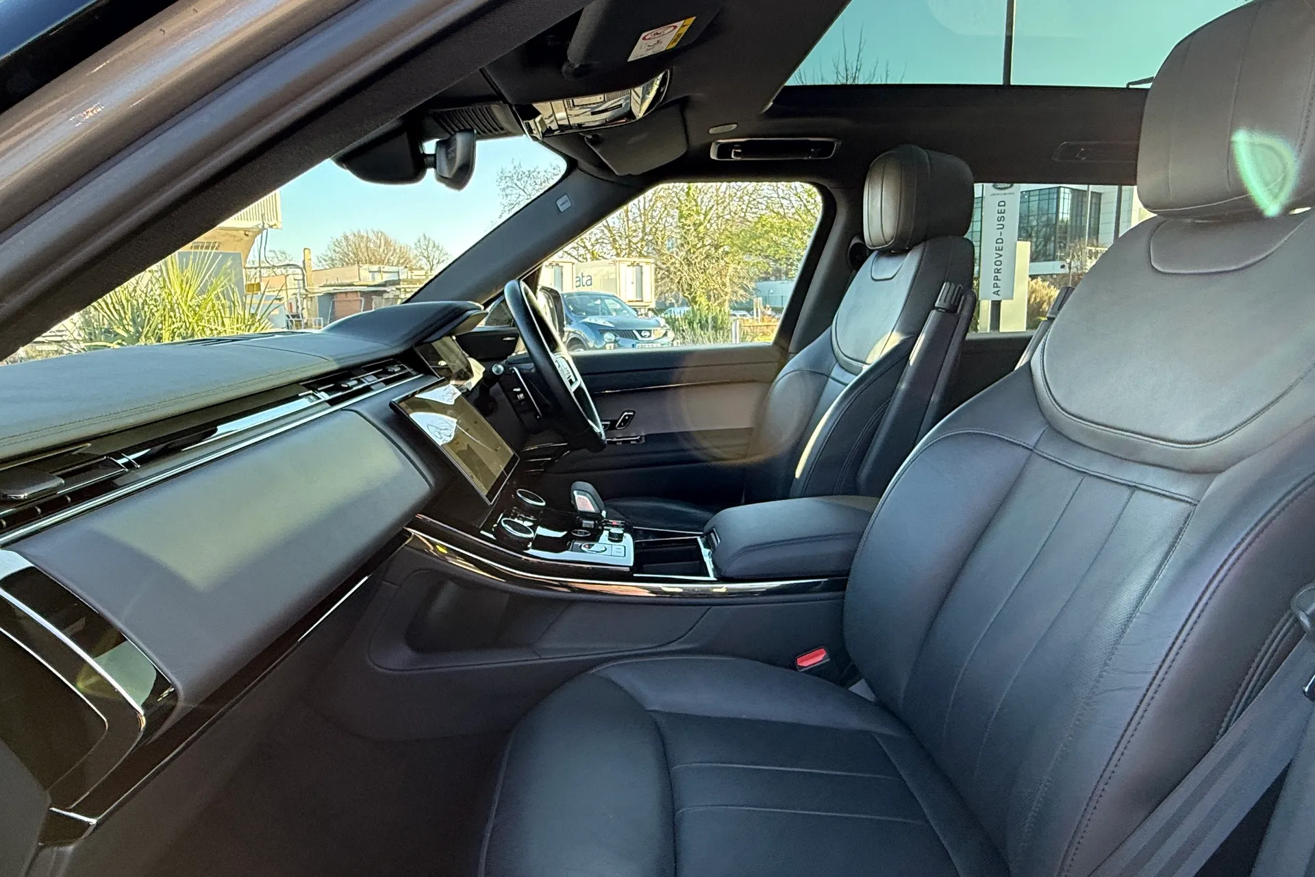 LAND ROVER RANGE ROVER SPORT thumbnail image number 38