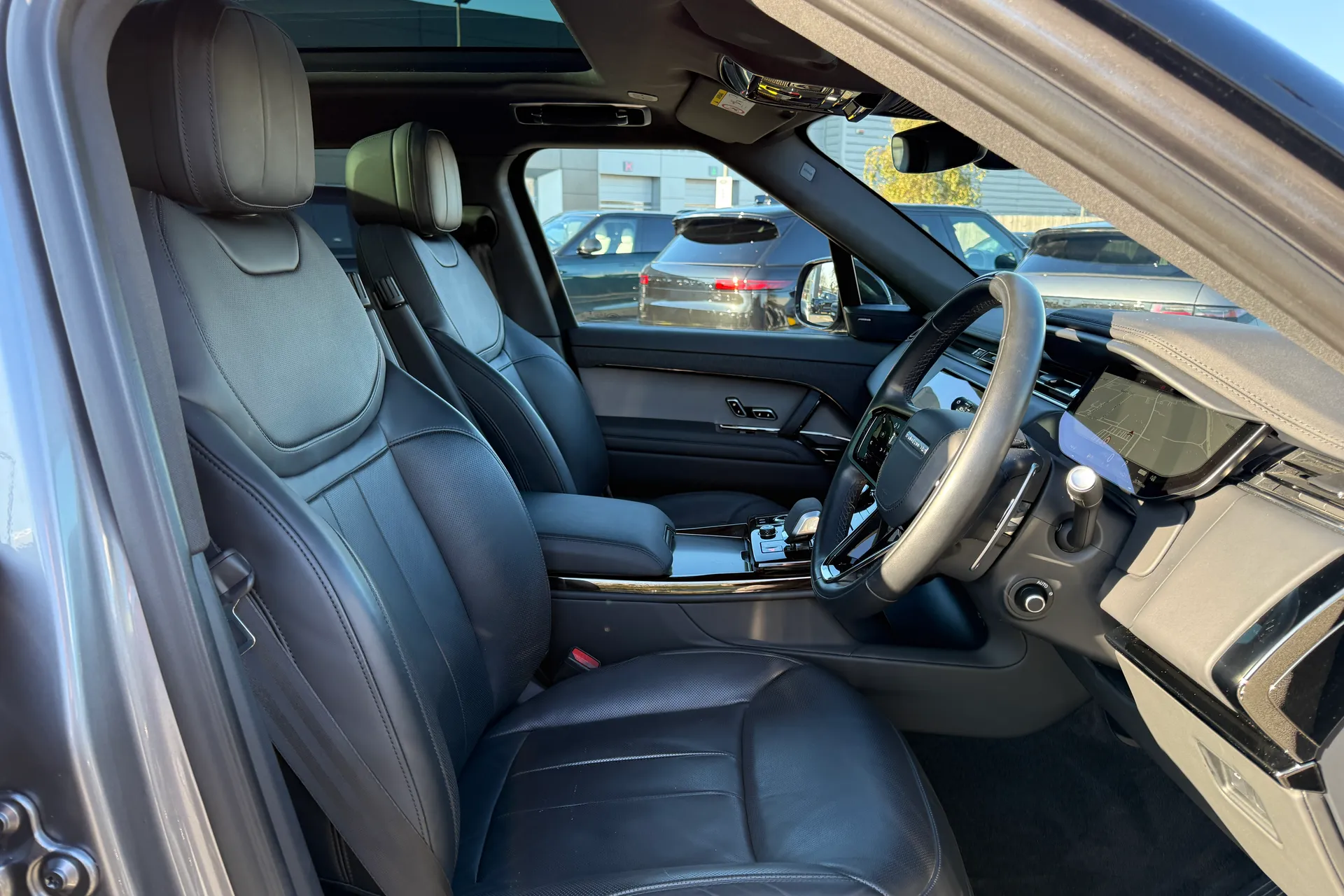 LAND ROVER RANGE ROVER SPORT thumbnail image number 35