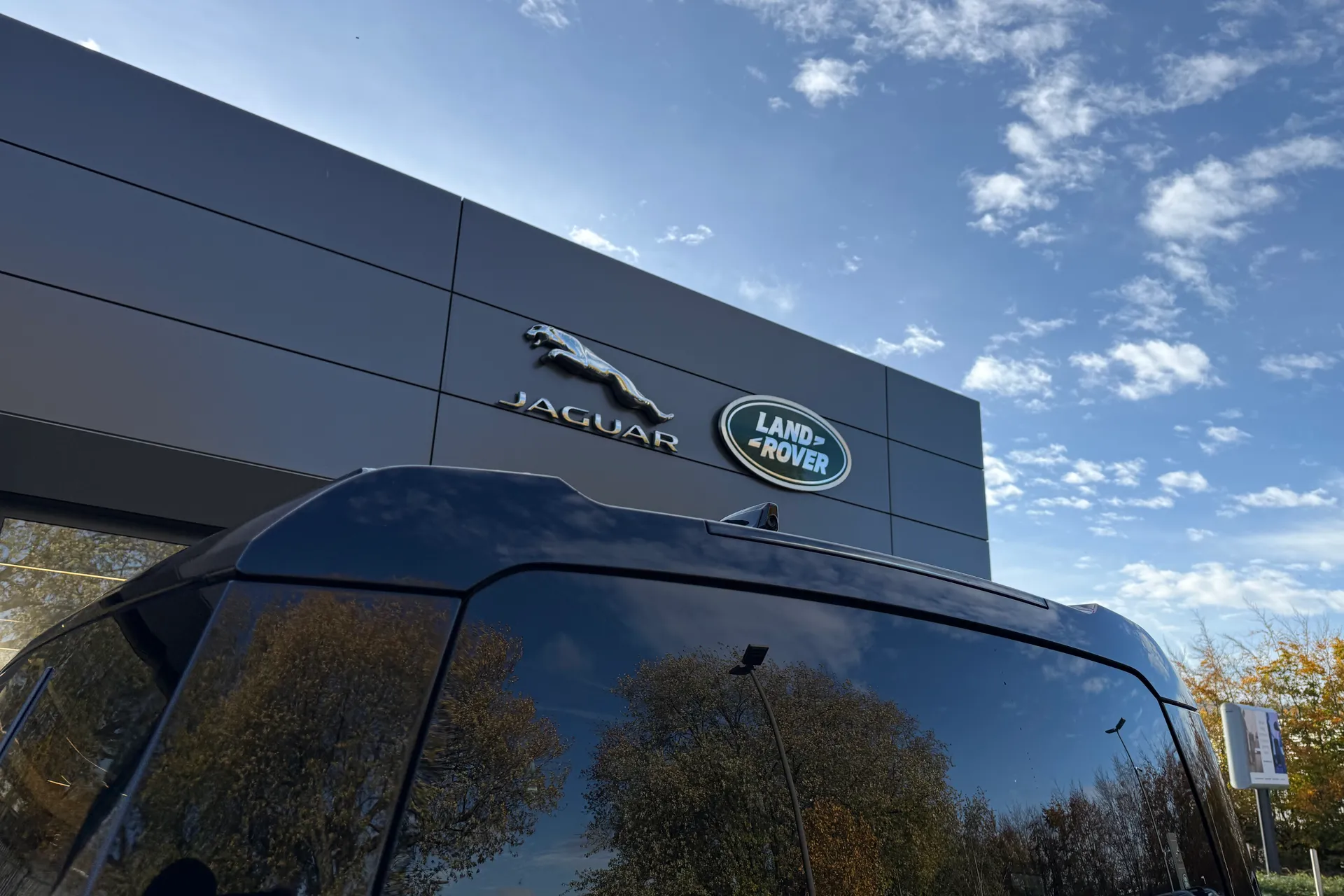 LAND ROVER DEFENDER thumbnail image number 33