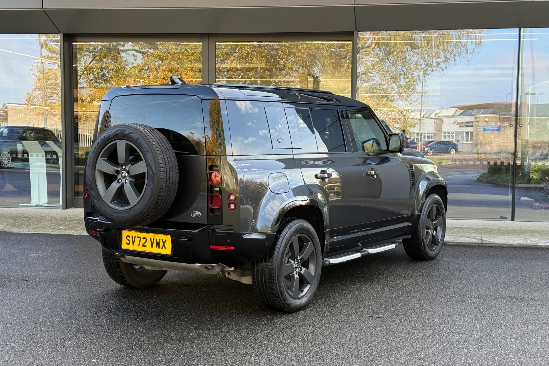 LAND ROVER DEFENDER thumbnail image number 7