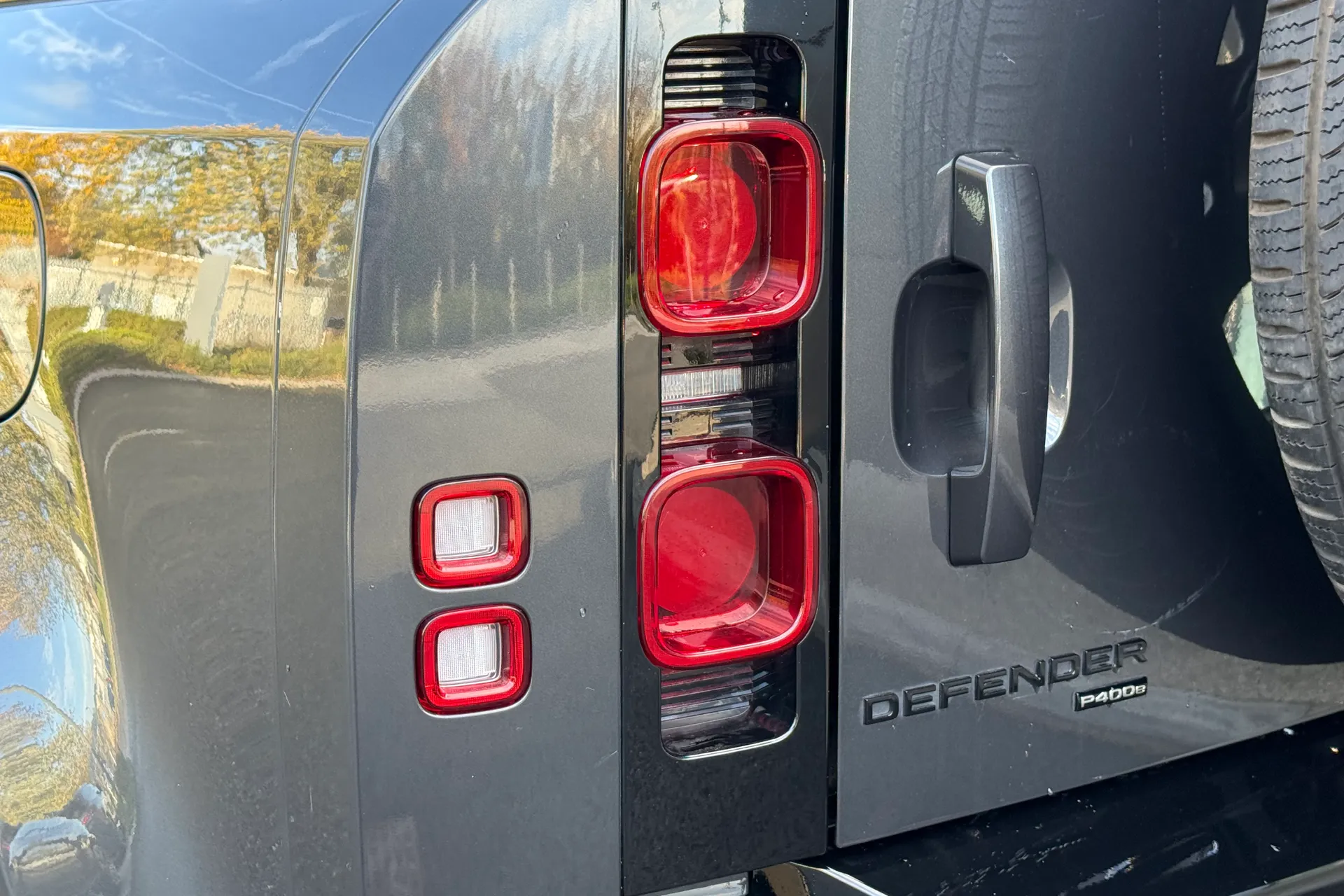 LAND ROVER DEFENDER thumbnail image number 55