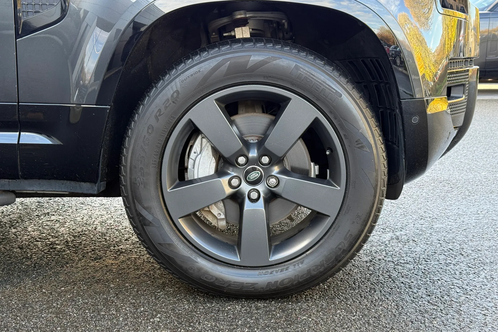 LAND ROVER DEFENDER thumbnail image number 23