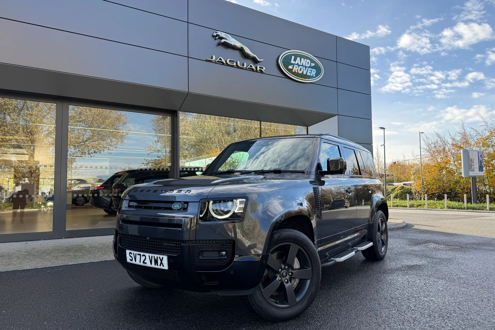 LAND ROVER DEFENDER thumbnail image number 29