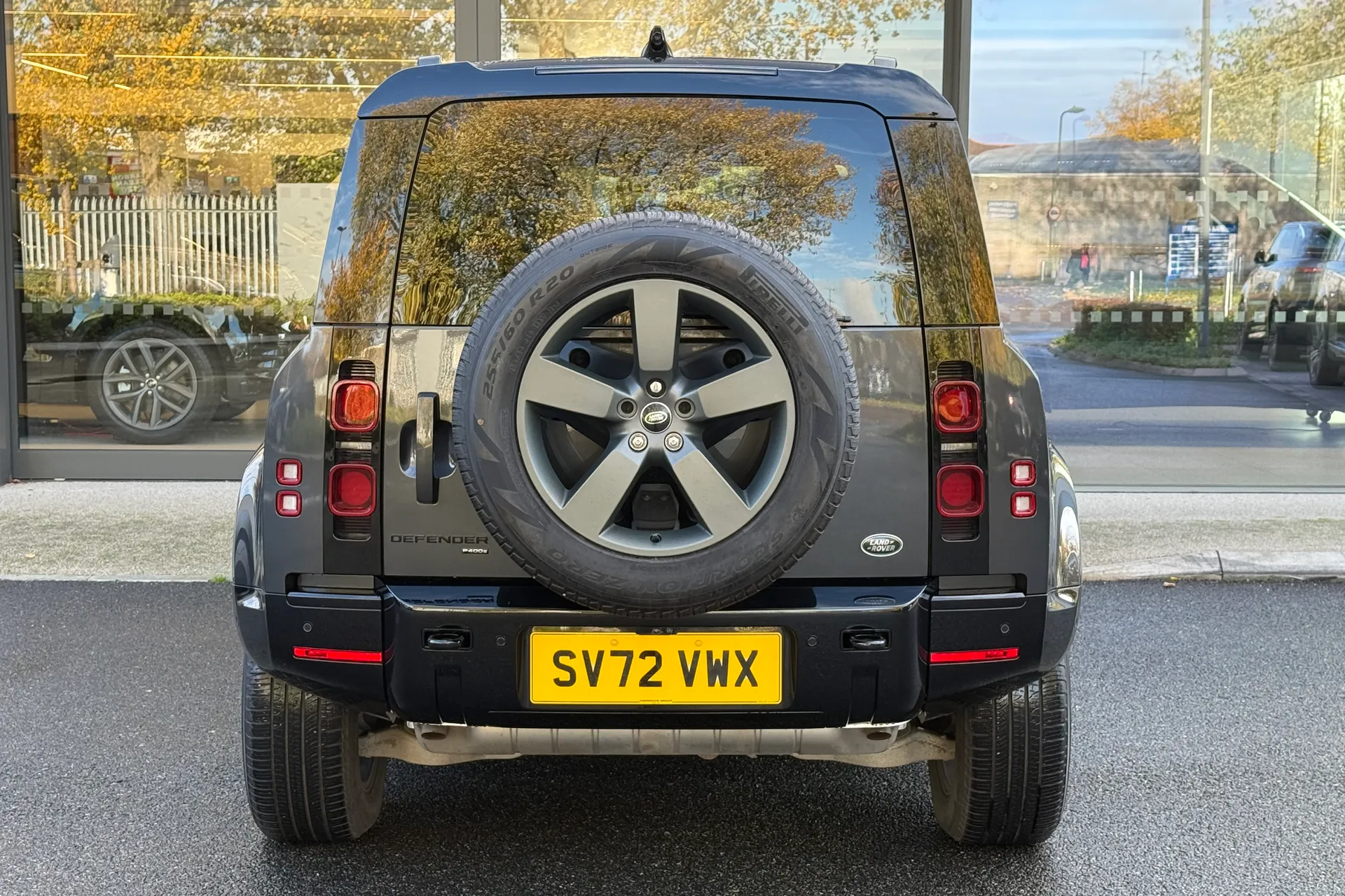 LAND ROVER DEFENDER thumbnail image number 6