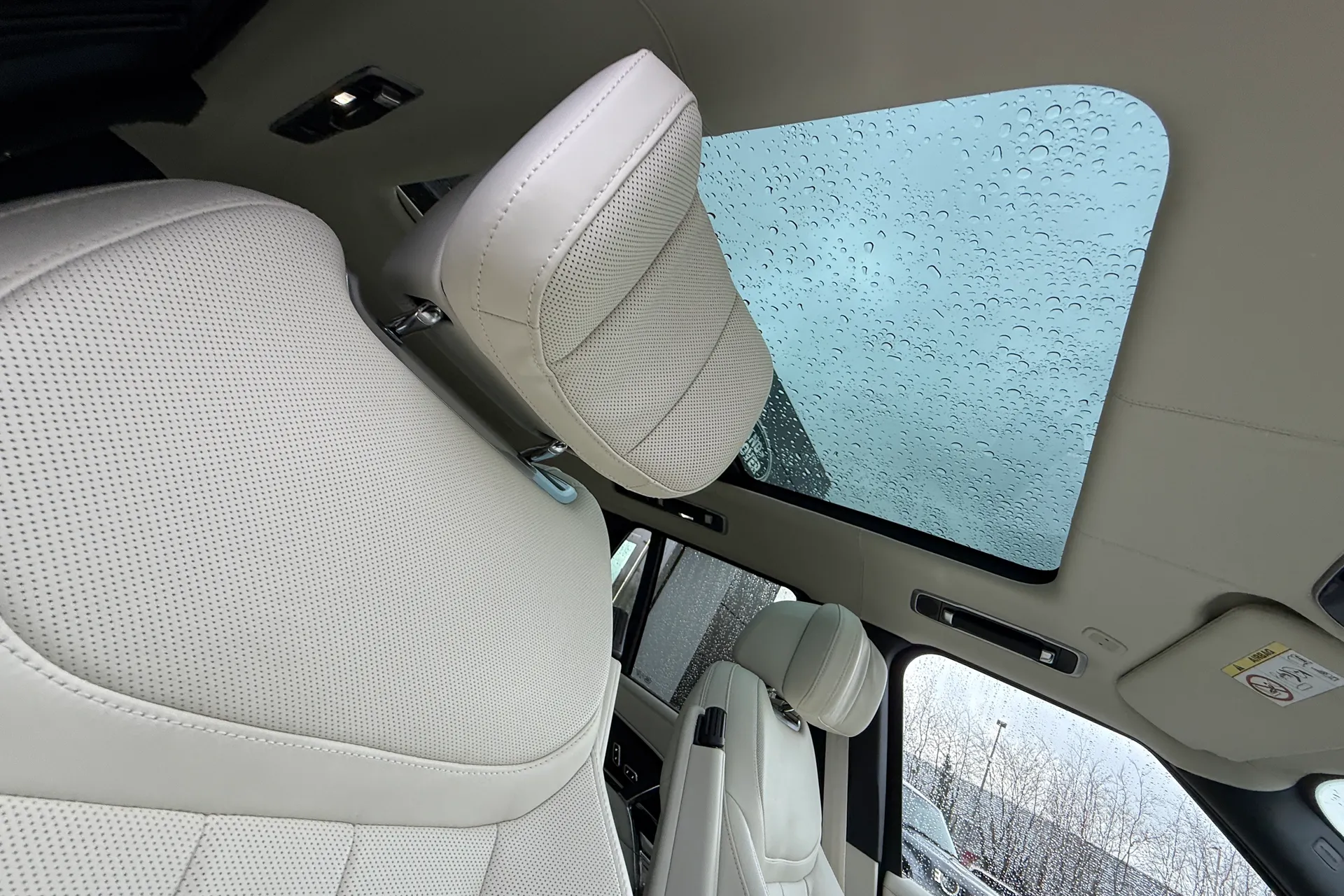 LAND ROVER RANGE ROVER thumbnail image number 37