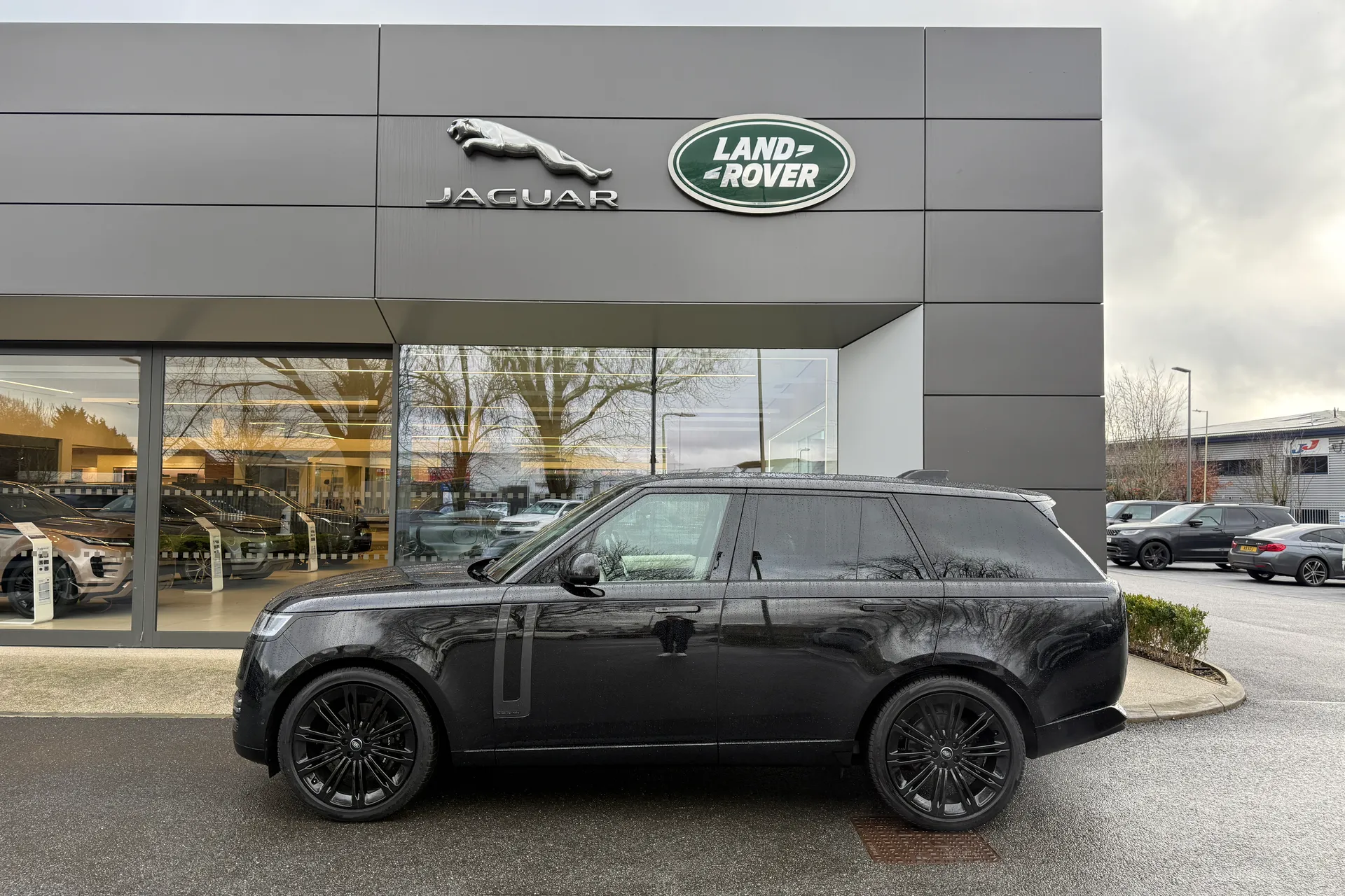 LAND ROVER RANGE ROVER thumbnail image number 26