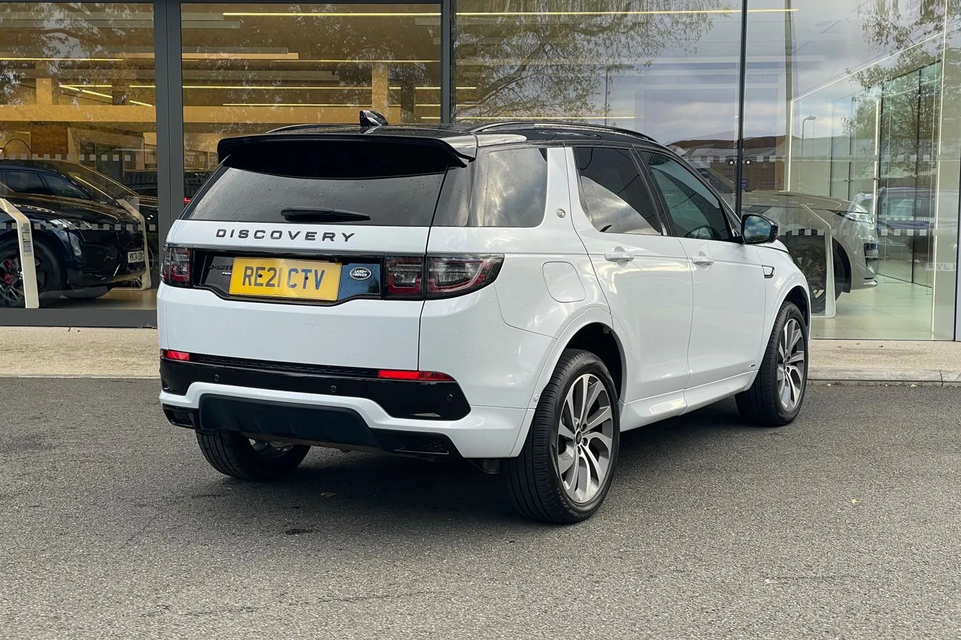 LAND ROVER DISCOVERY SPORT thumbnail image number 7