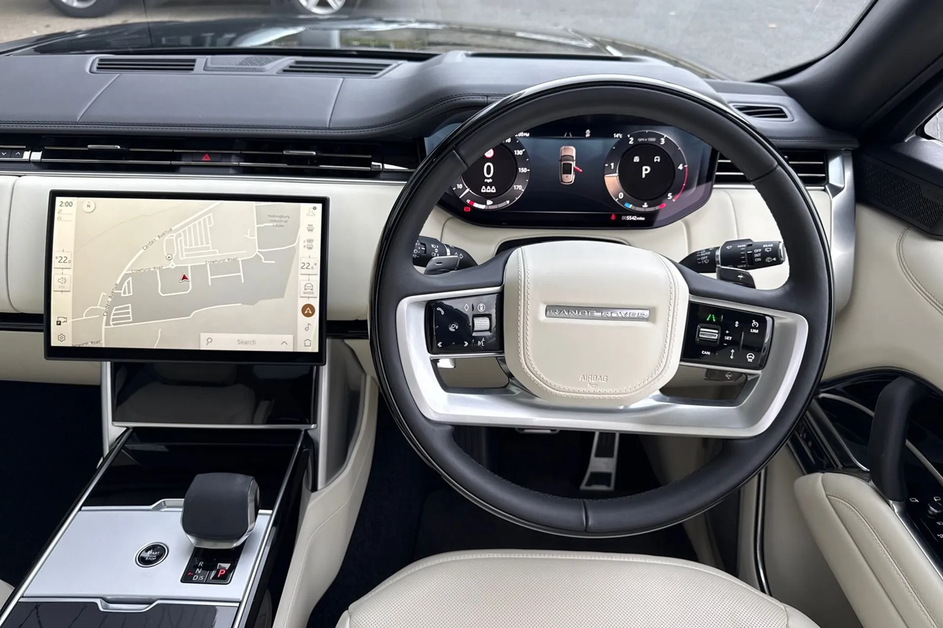 LAND ROVER RANGE ROVER thumbnail image number 24