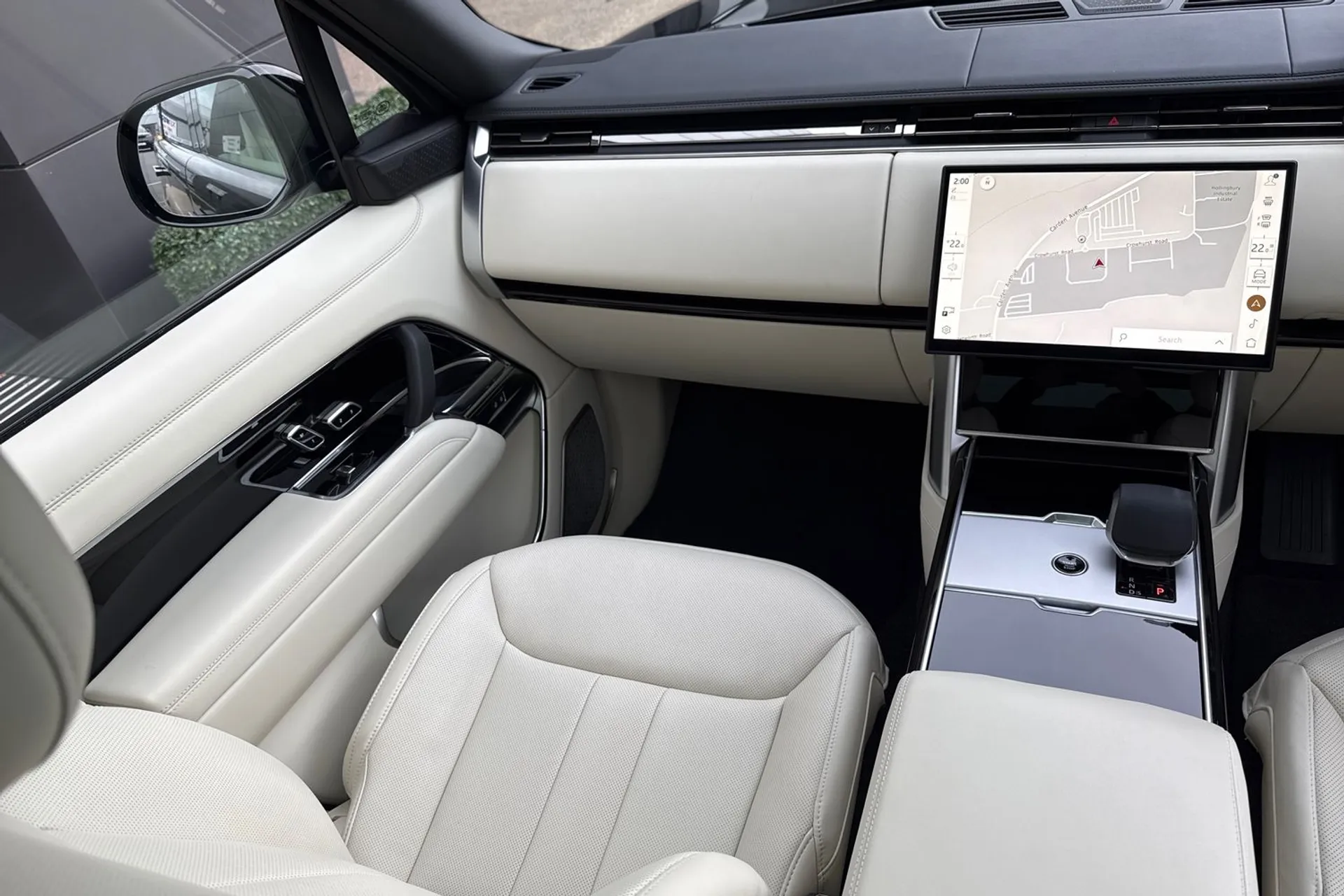 LAND ROVER RANGE ROVER thumbnail image number 60