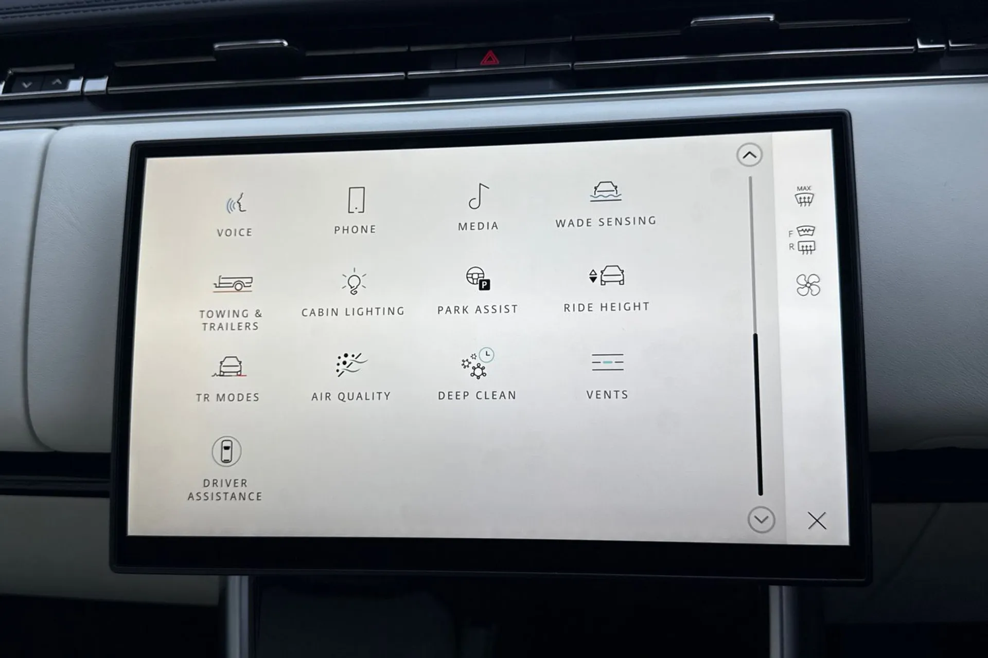 LAND ROVER RANGE ROVER thumbnail image number 70