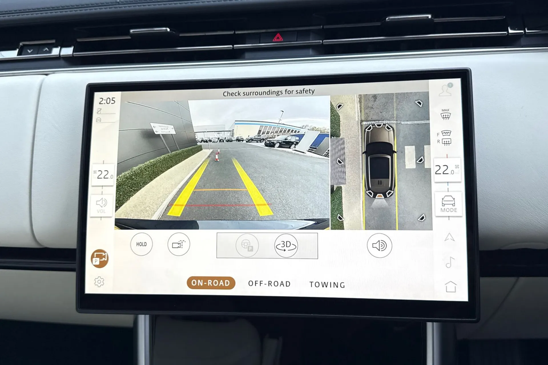 LAND ROVER RANGE ROVER thumbnail image number 4