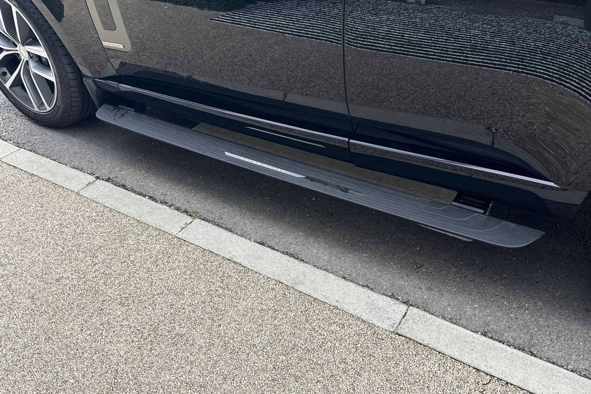 LAND ROVER RANGE ROVER thumbnail image number 35