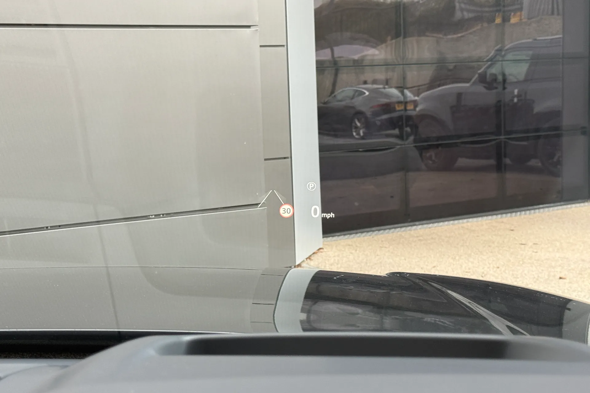 LAND ROVER RANGE ROVER thumbnail image number 25